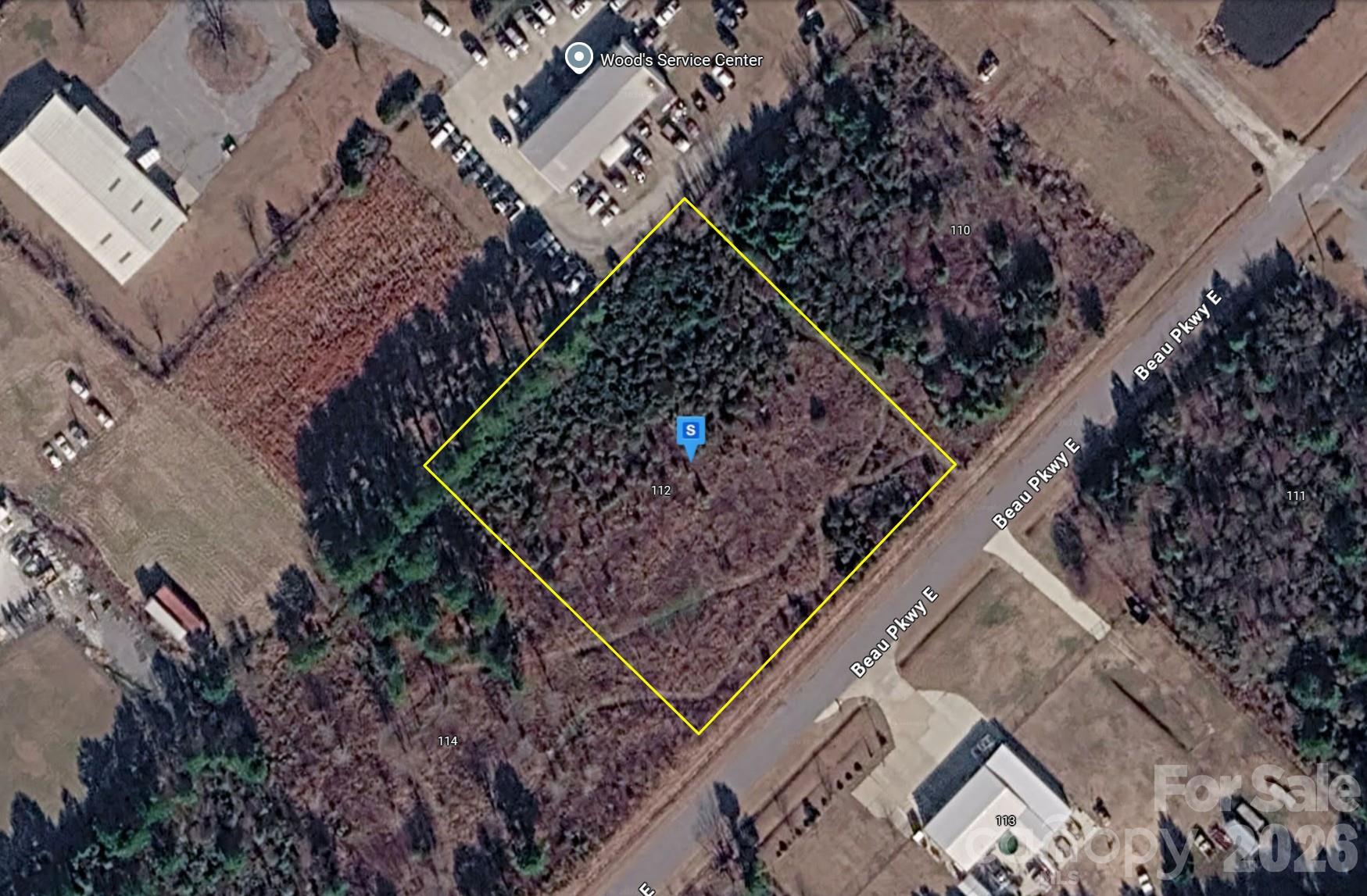 112 Beau Parkway Property Photo 1