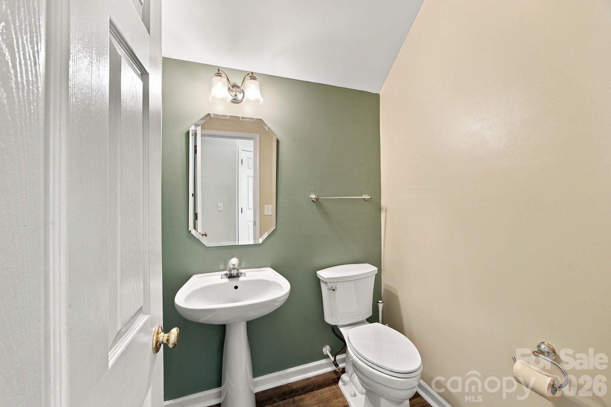 6730 Reedy Creek Road Property Photo 9