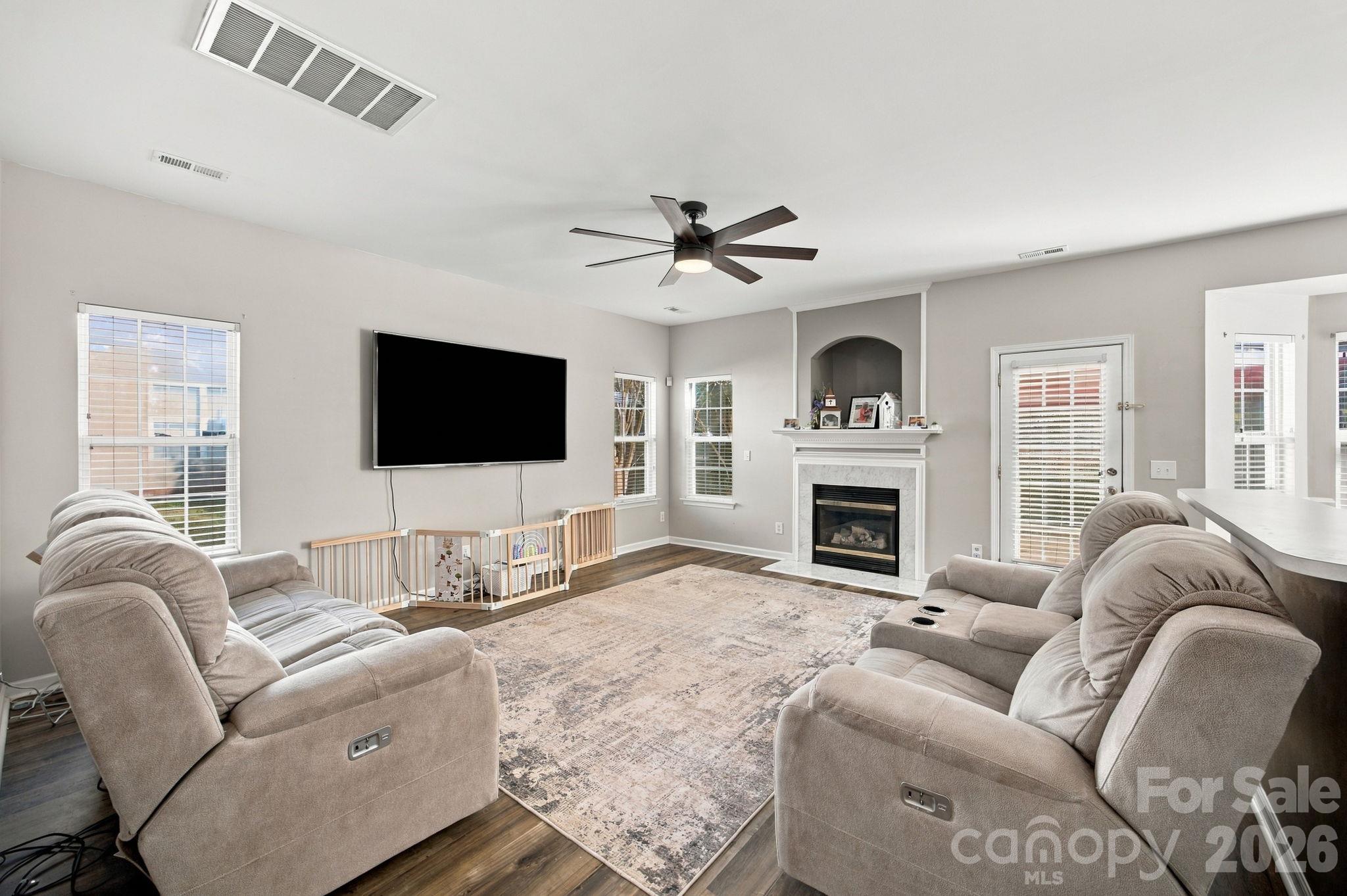 6730 Reedy Creek Road Property Photo 10