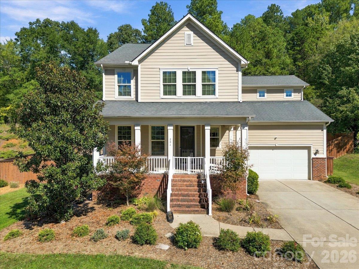 204 Southfork Lane Property Photo 1