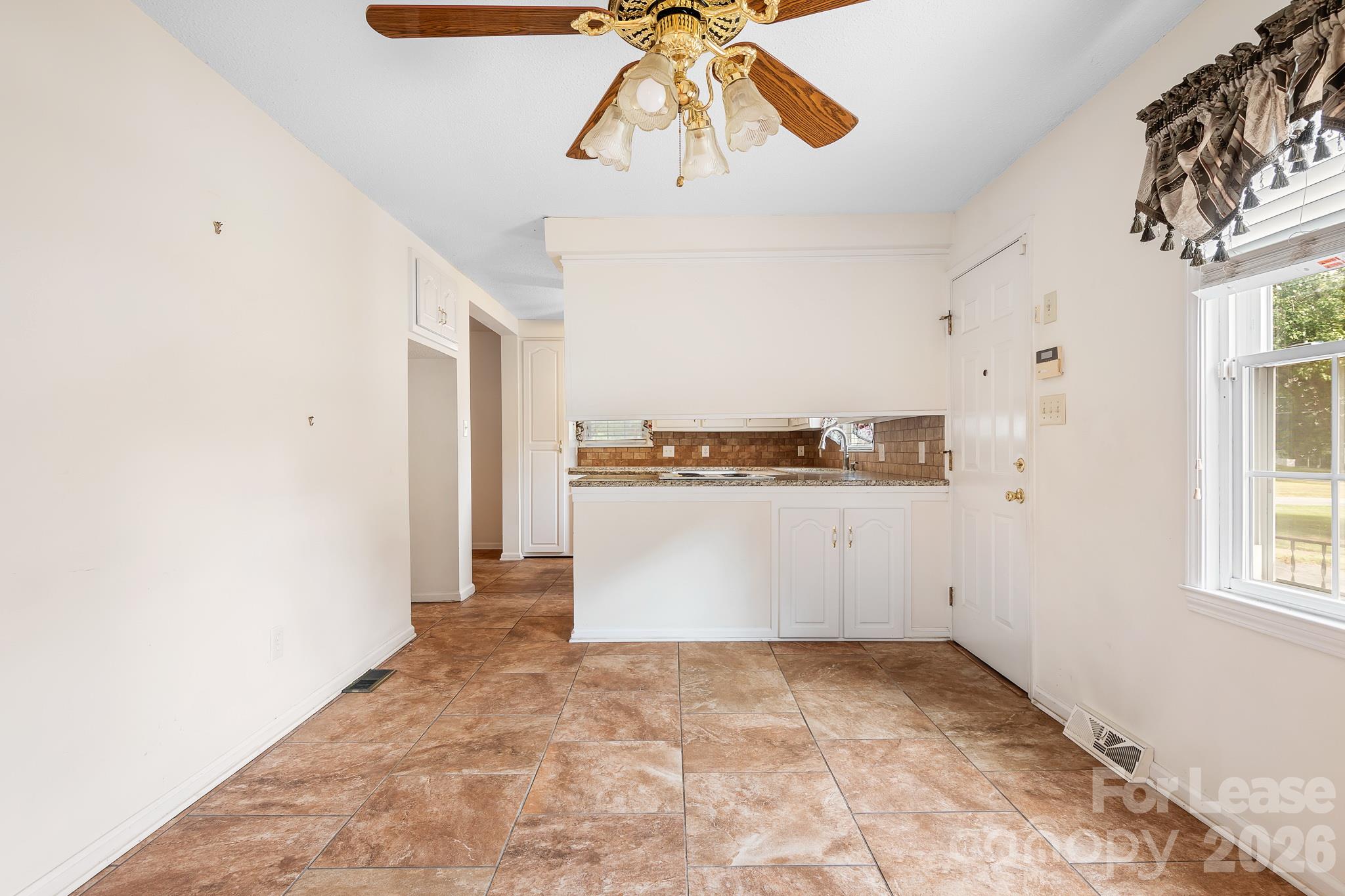 35 Sumner Avenue Property Photo 14