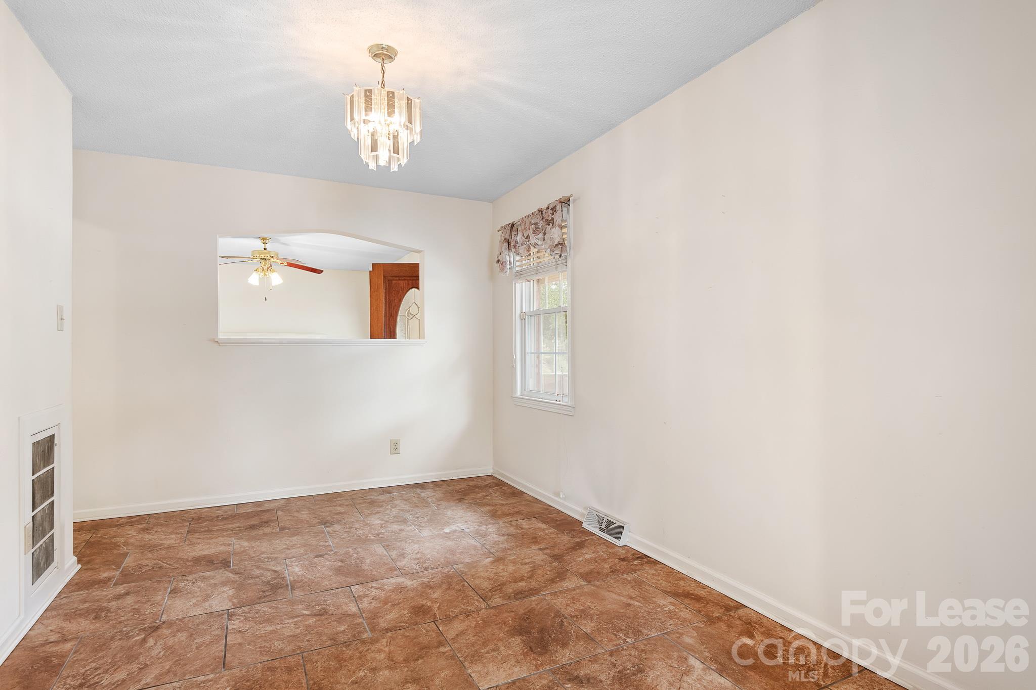 35 Sumner Avenue Property Photo 17