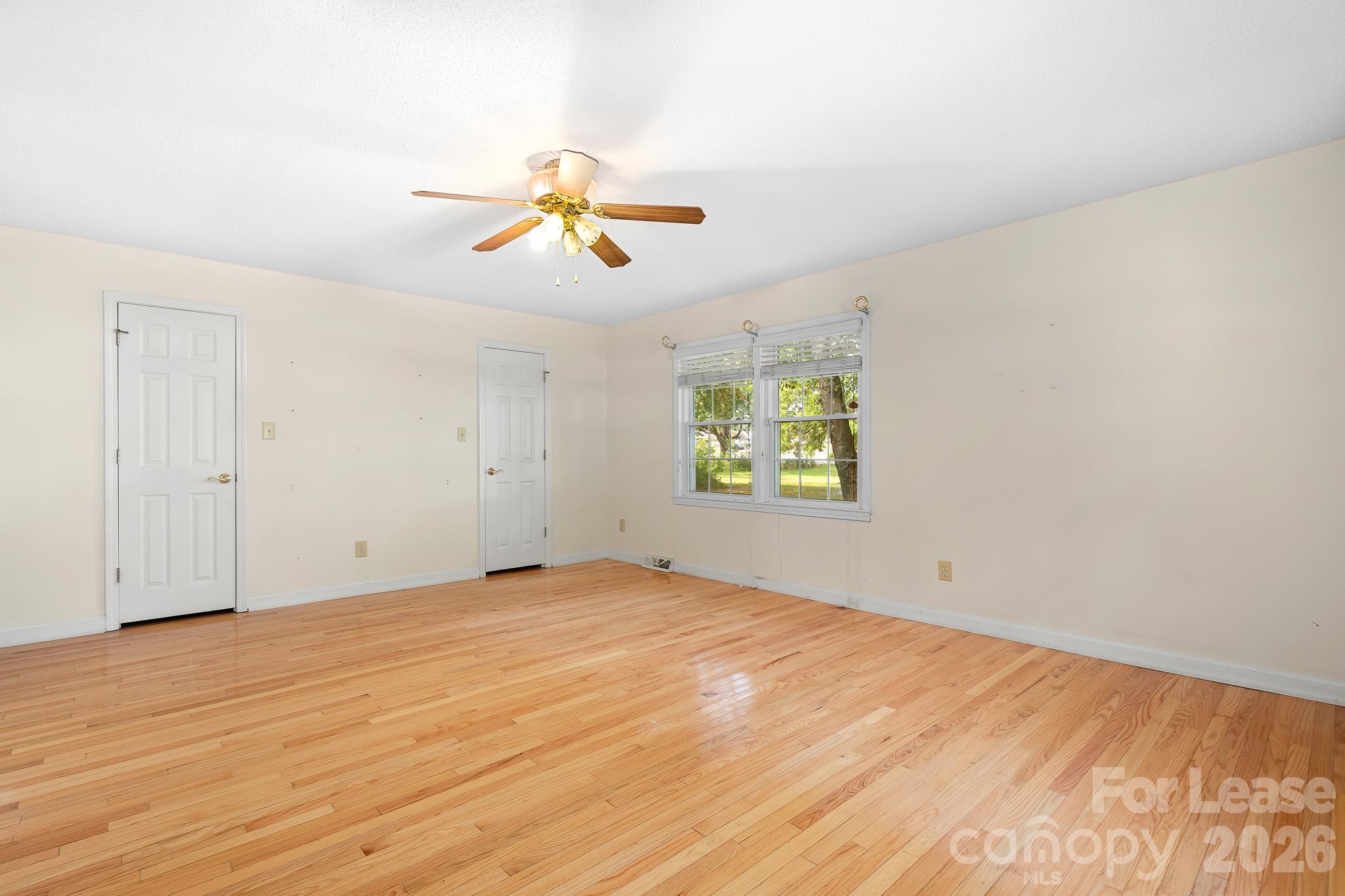 35 Sumner Avenue Property Photo 20