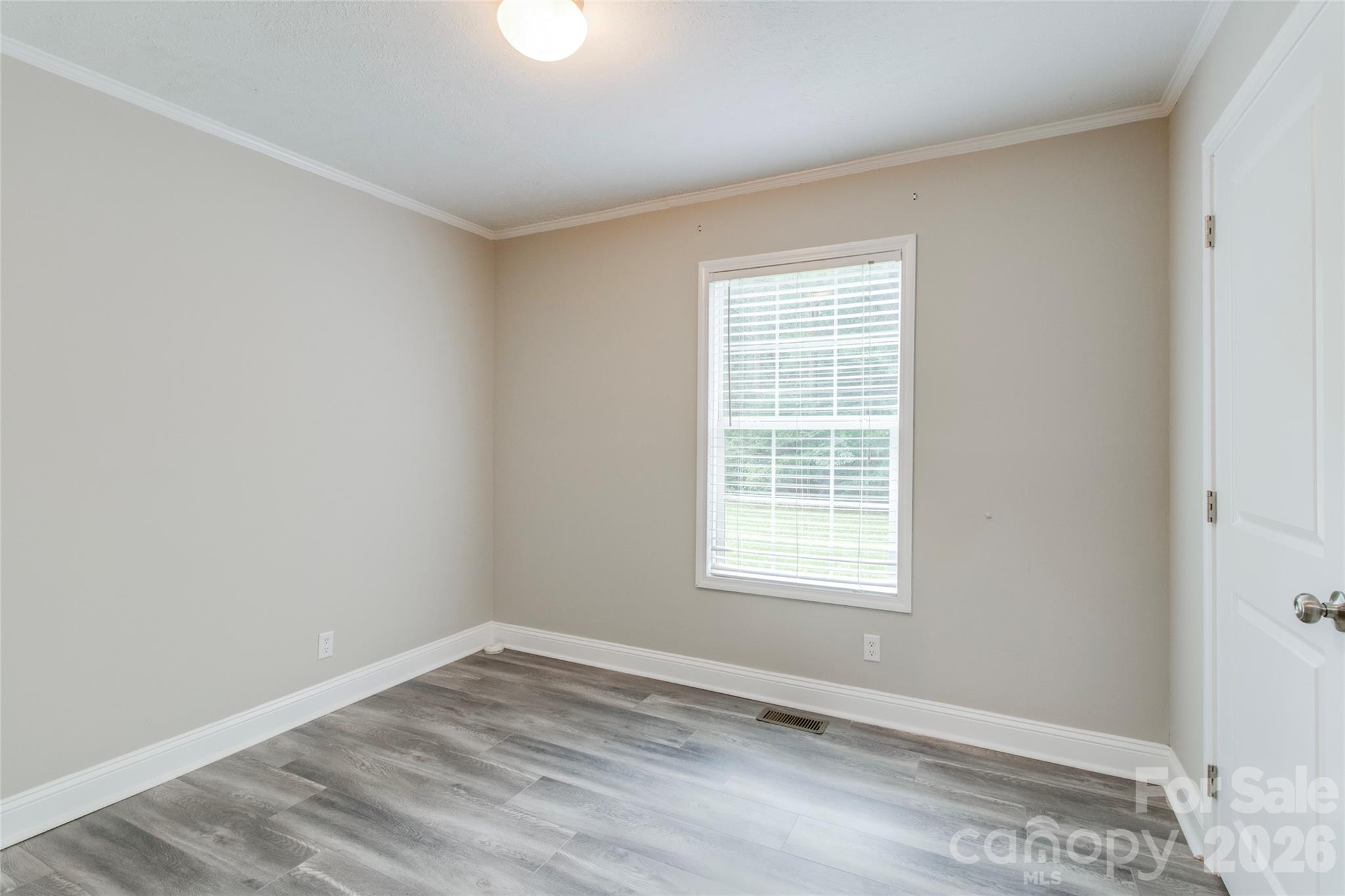 635 Monticello Road Property Photo 13