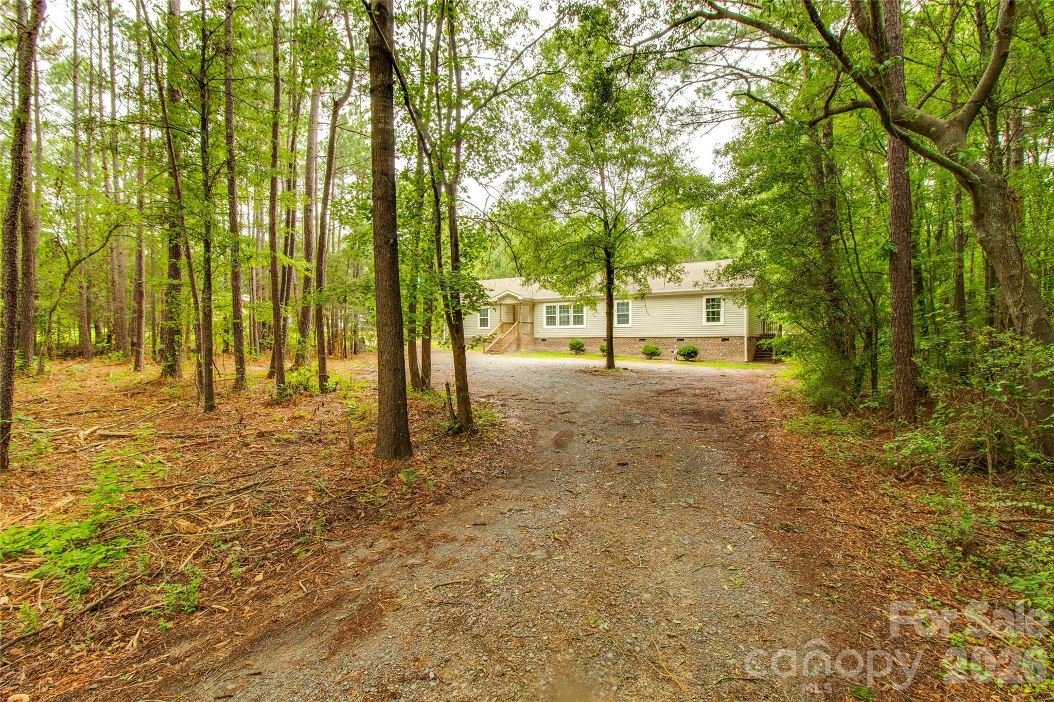 635 Monticello Road Property Photo 33