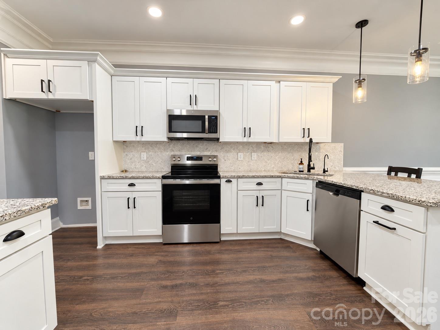 6519 Pargo Road Property Photo 4
