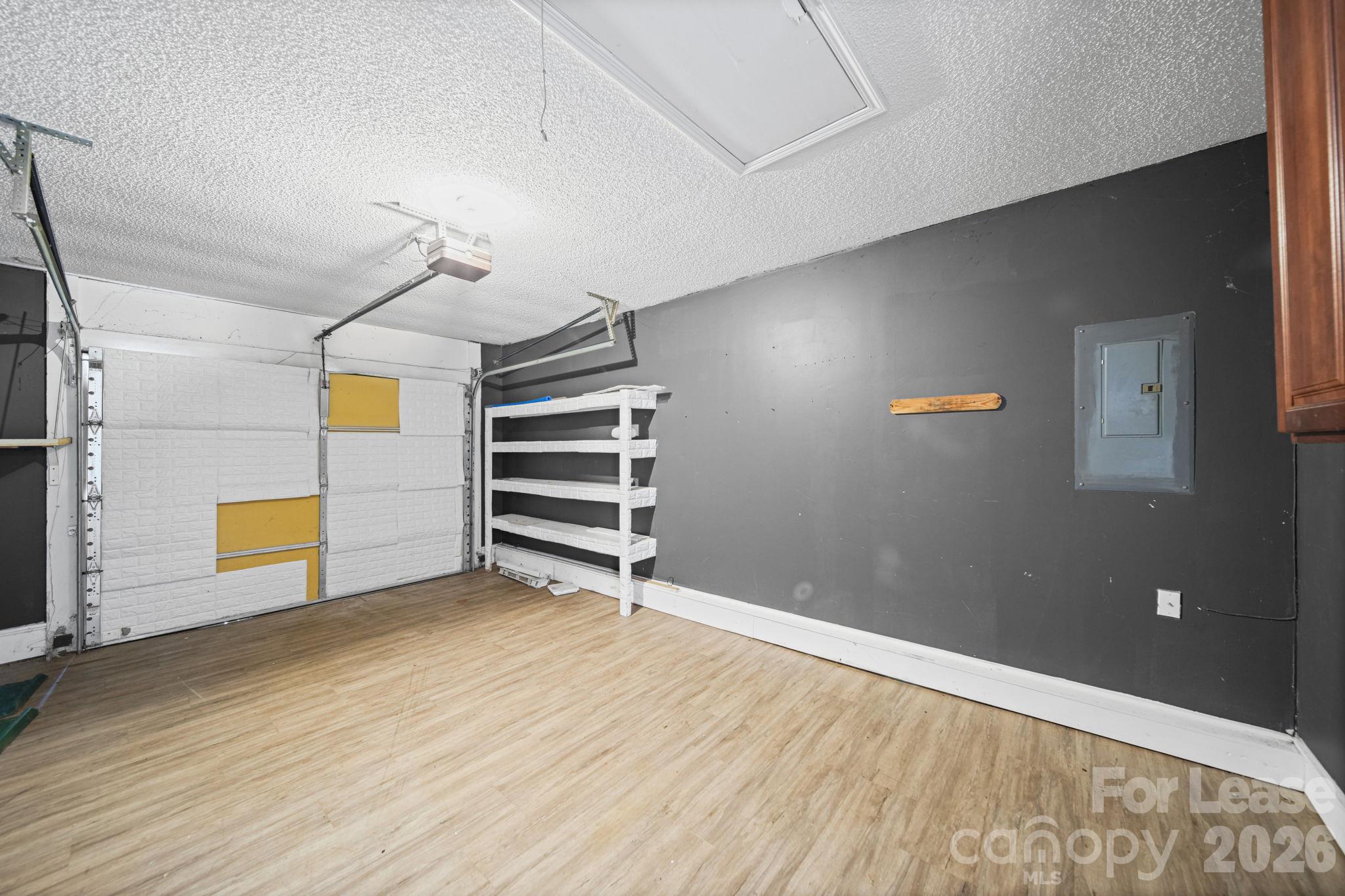 1012 Ridgefield Circle Property Photo 18