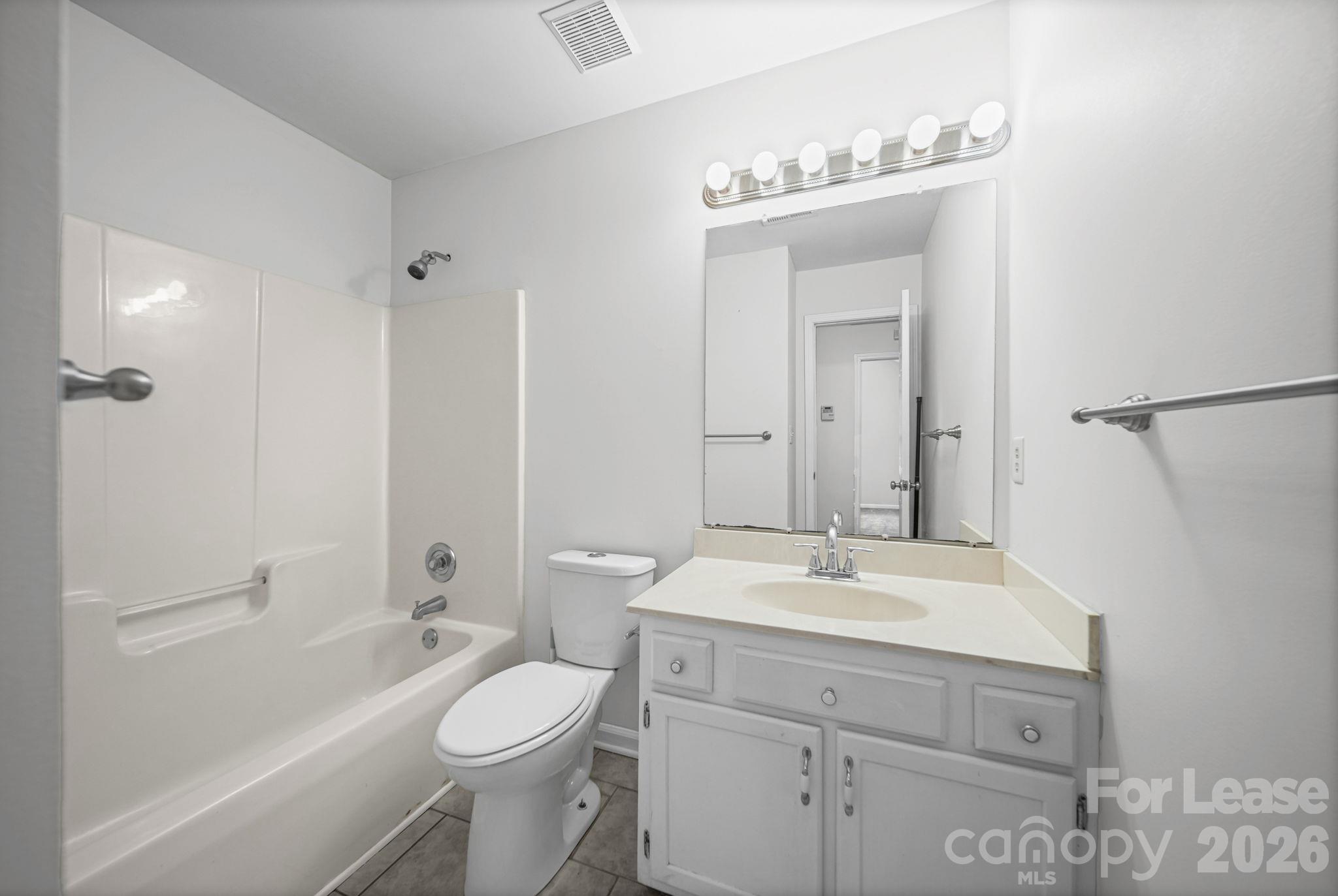 1012 Ridgefield Circle Property Photo 19