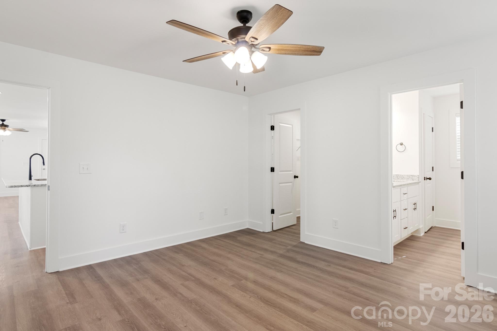 21 Oak Street Property Photo 25