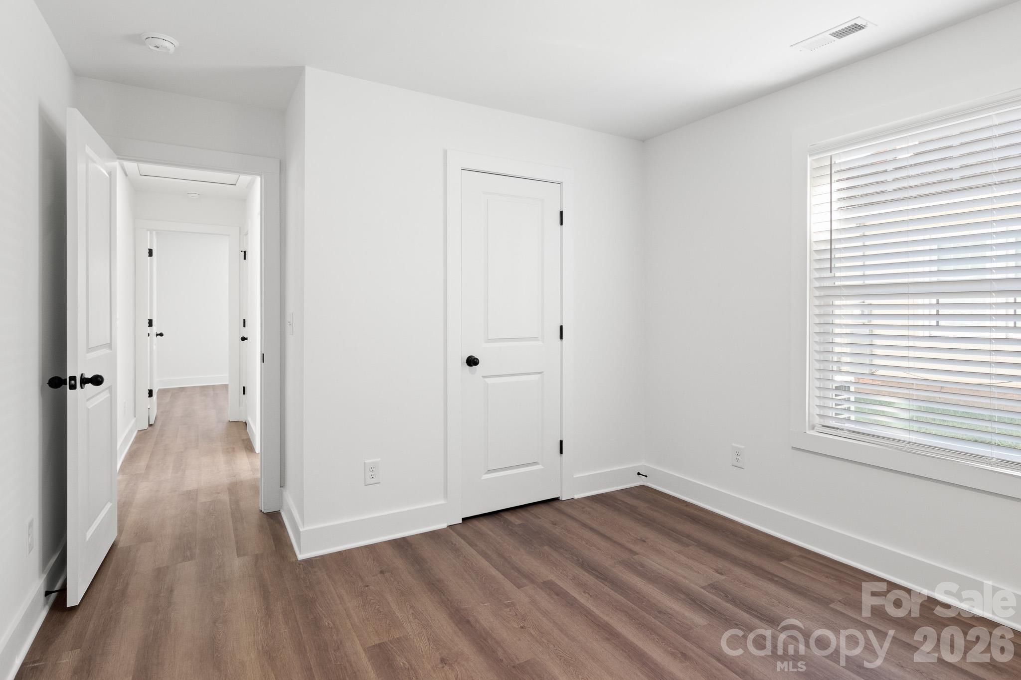 21 Oak Street Property Photo 33