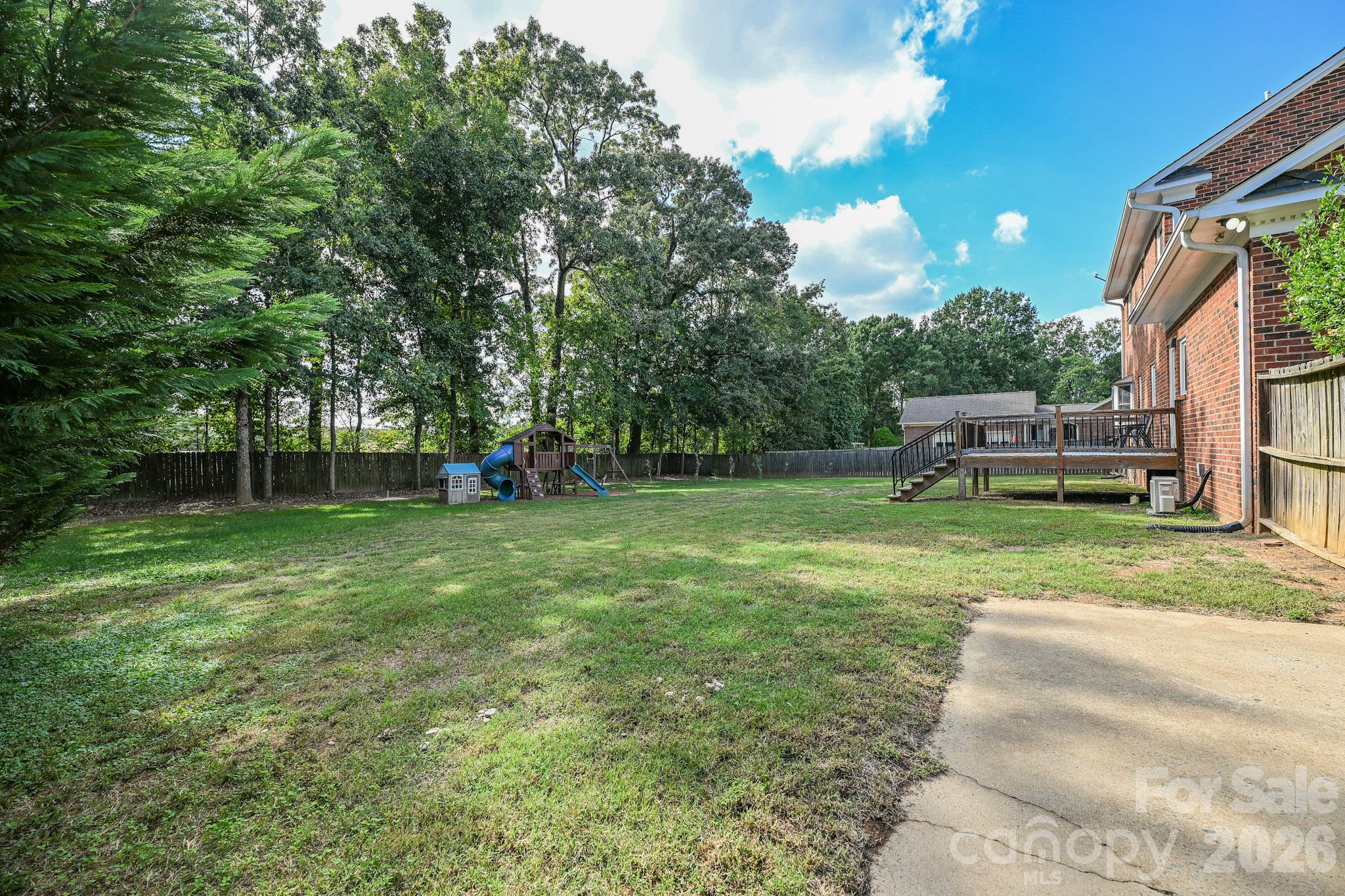 120 Brightland Run Property Photo 6