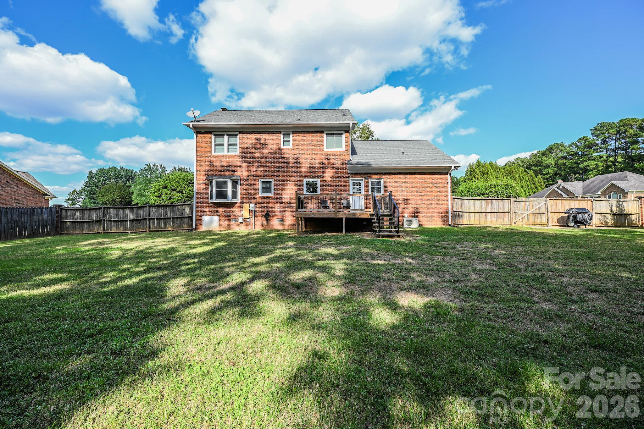 120 Brightland Run Property Photo 8