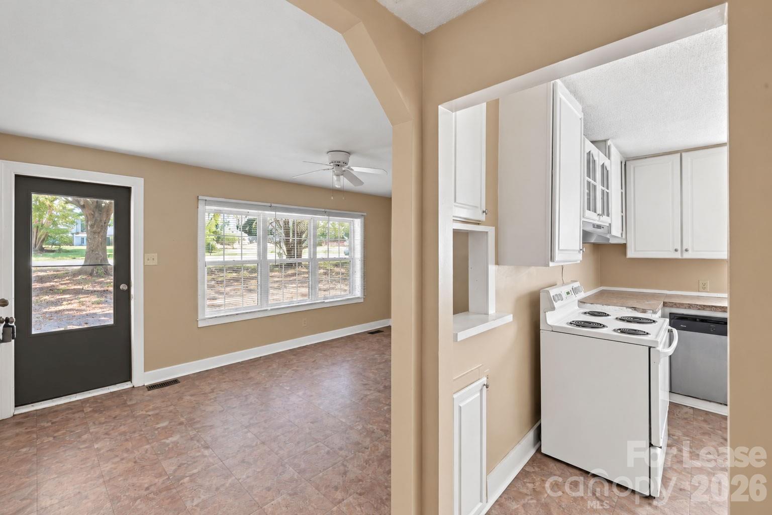 133 Proctor Street Property Photo 4