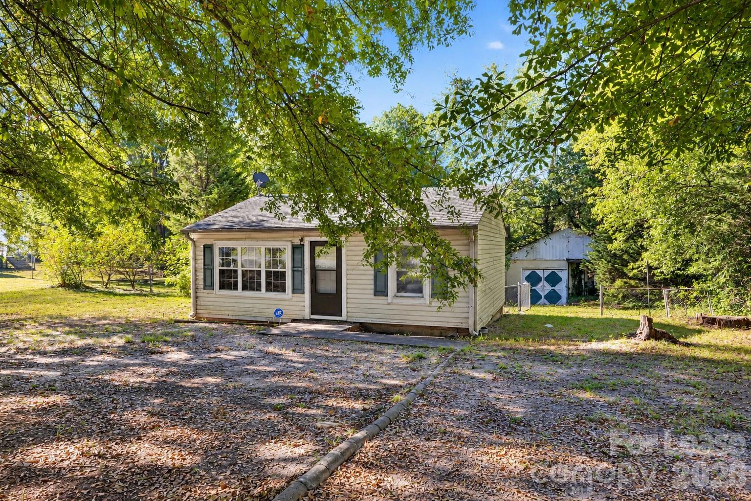 133 Proctor Street Property Photo 14