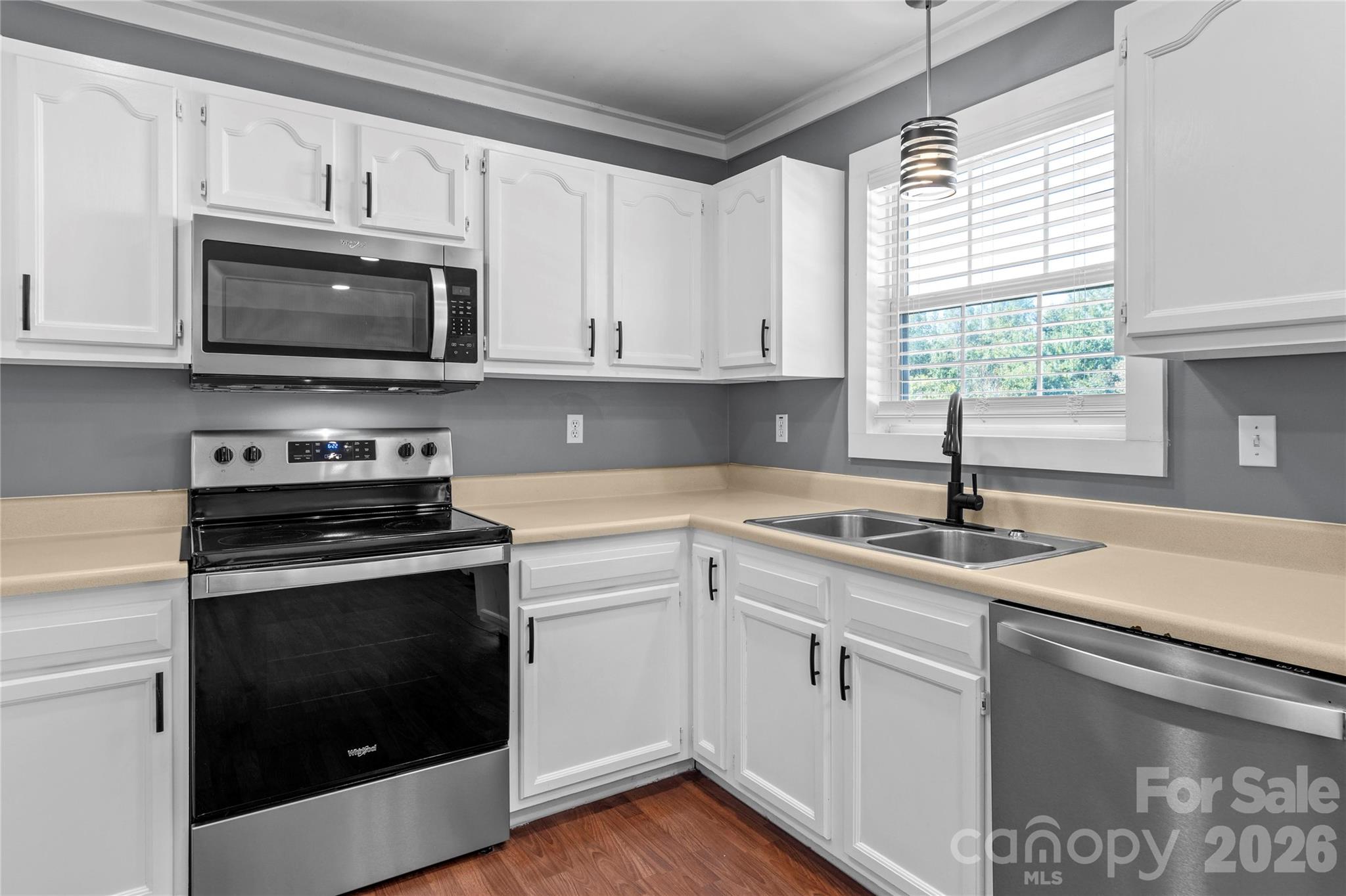 494 Sunset Ridge Lane Property Photo 13