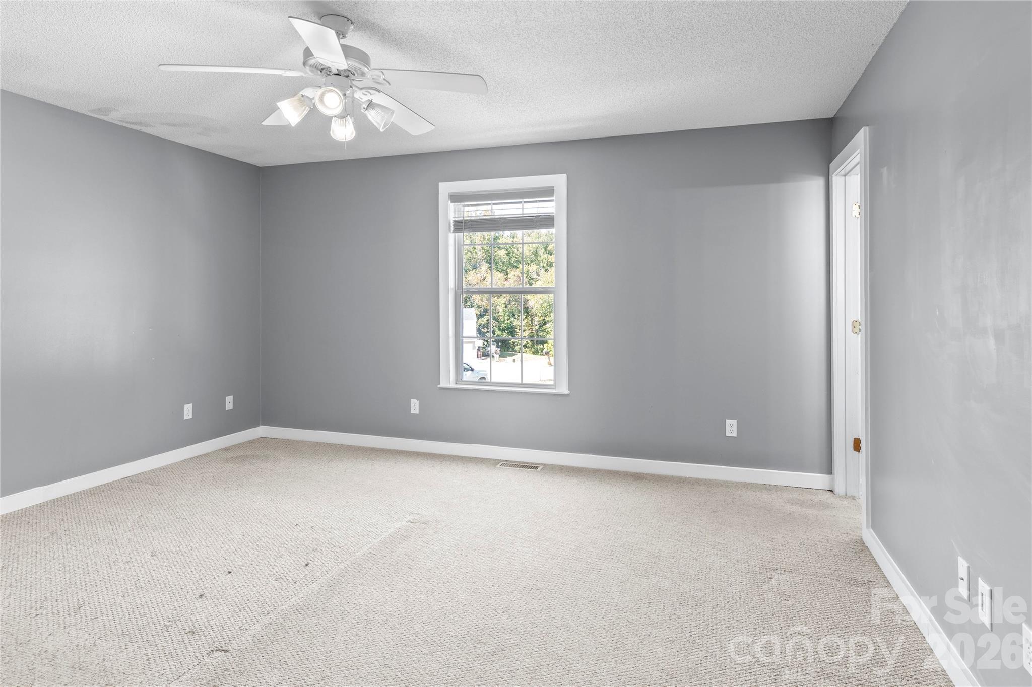 494 Sunset Ridge Lane Property Photo 14