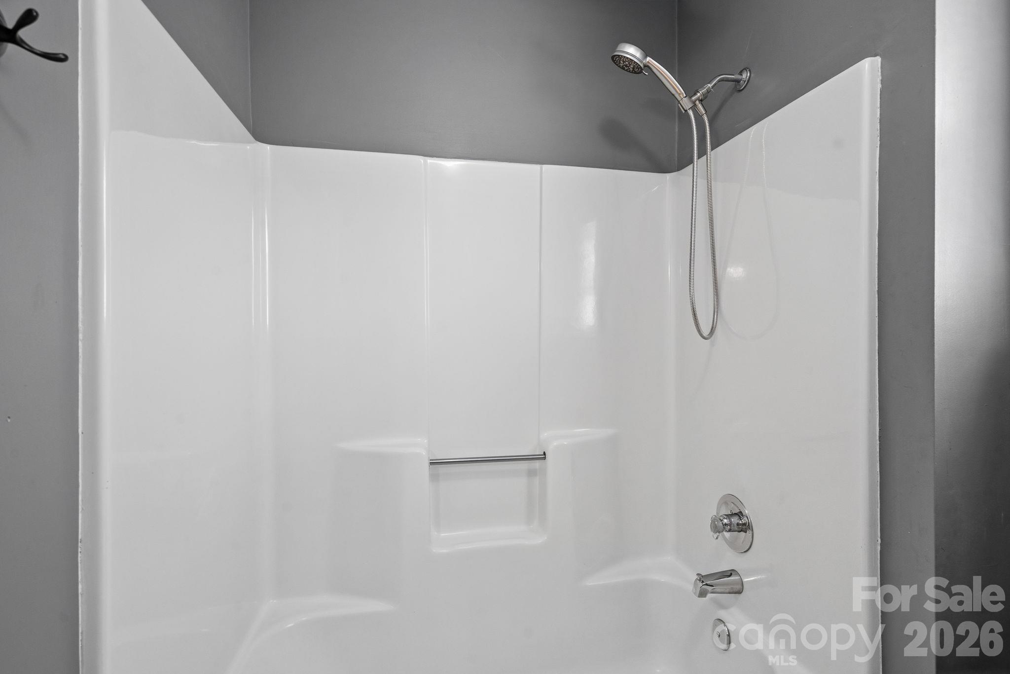 12424 Cool Mist Lane Property Photo 19