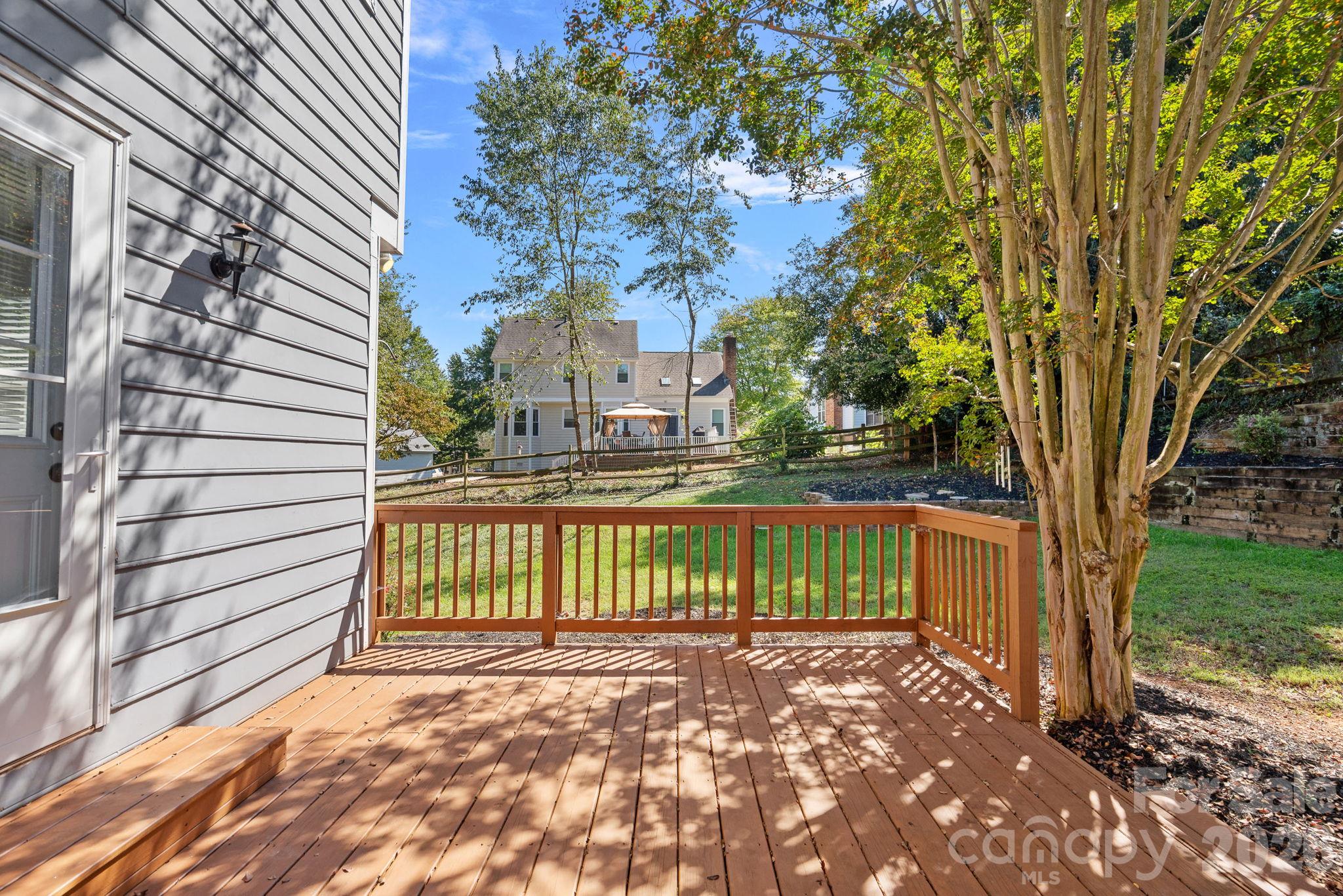 12424 Cool Mist Lane Property Photo 21