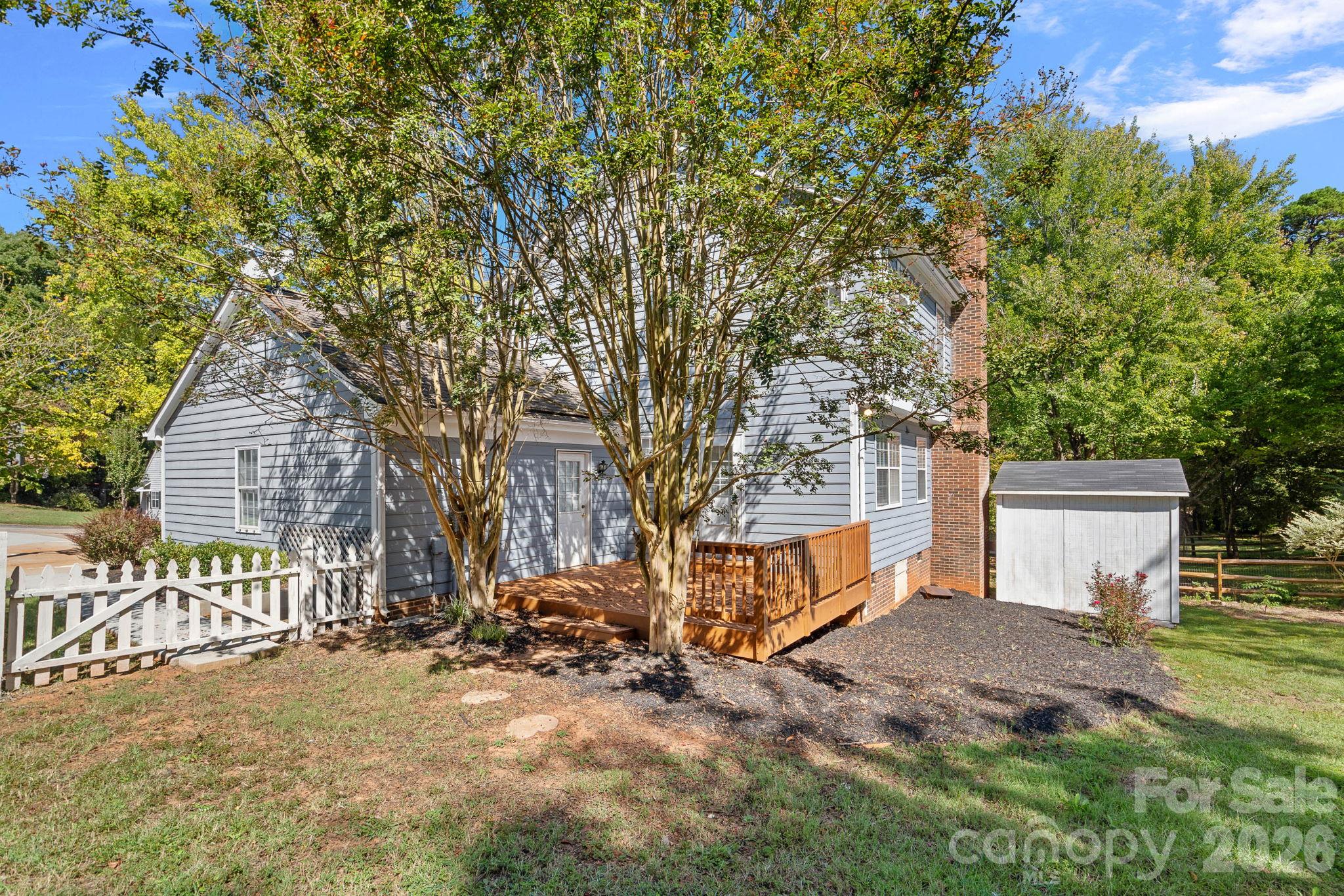 12424 Cool Mist Lane Property Photo 23