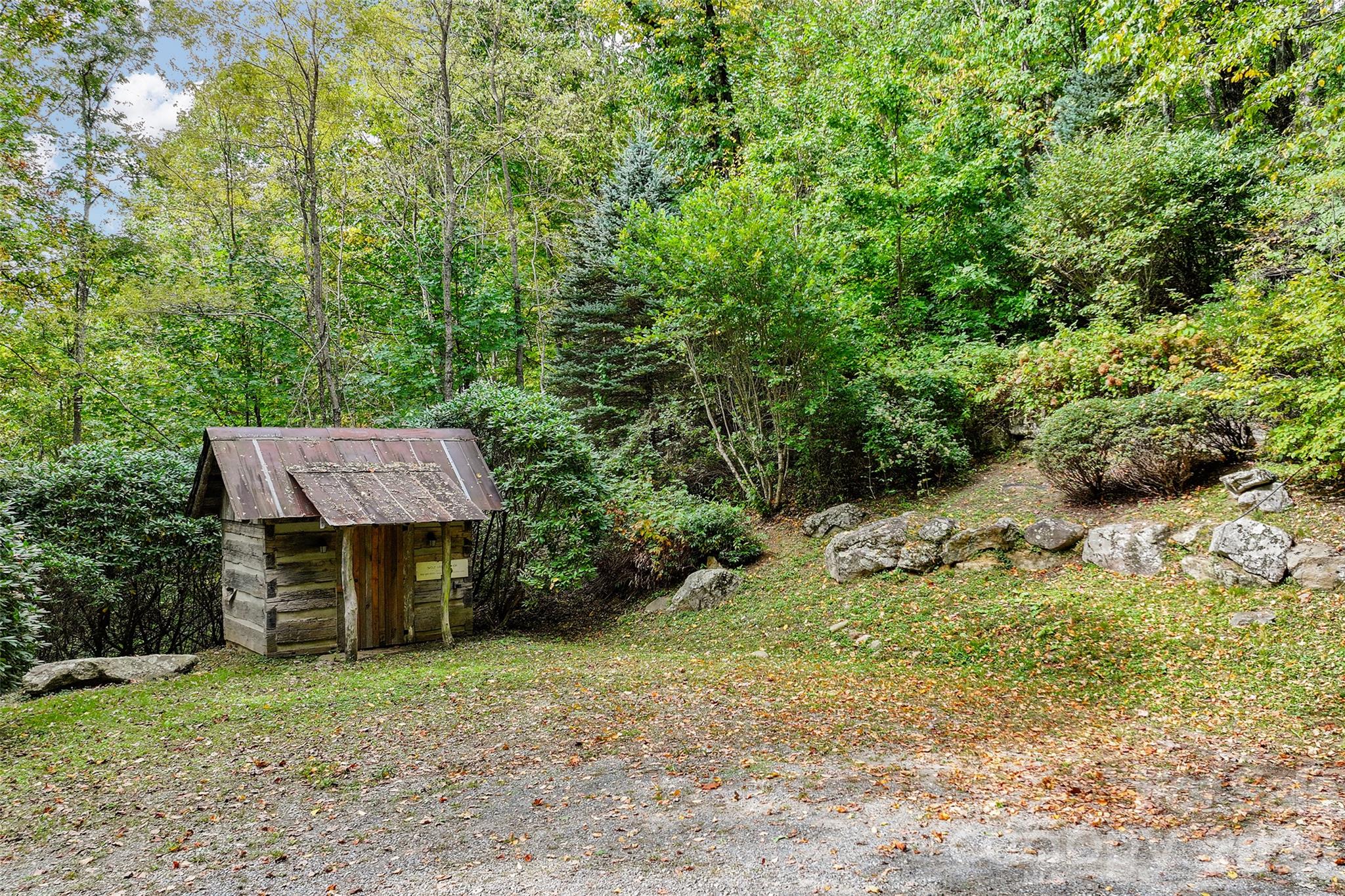 45 Smoke Vine Trail Property Photo 15