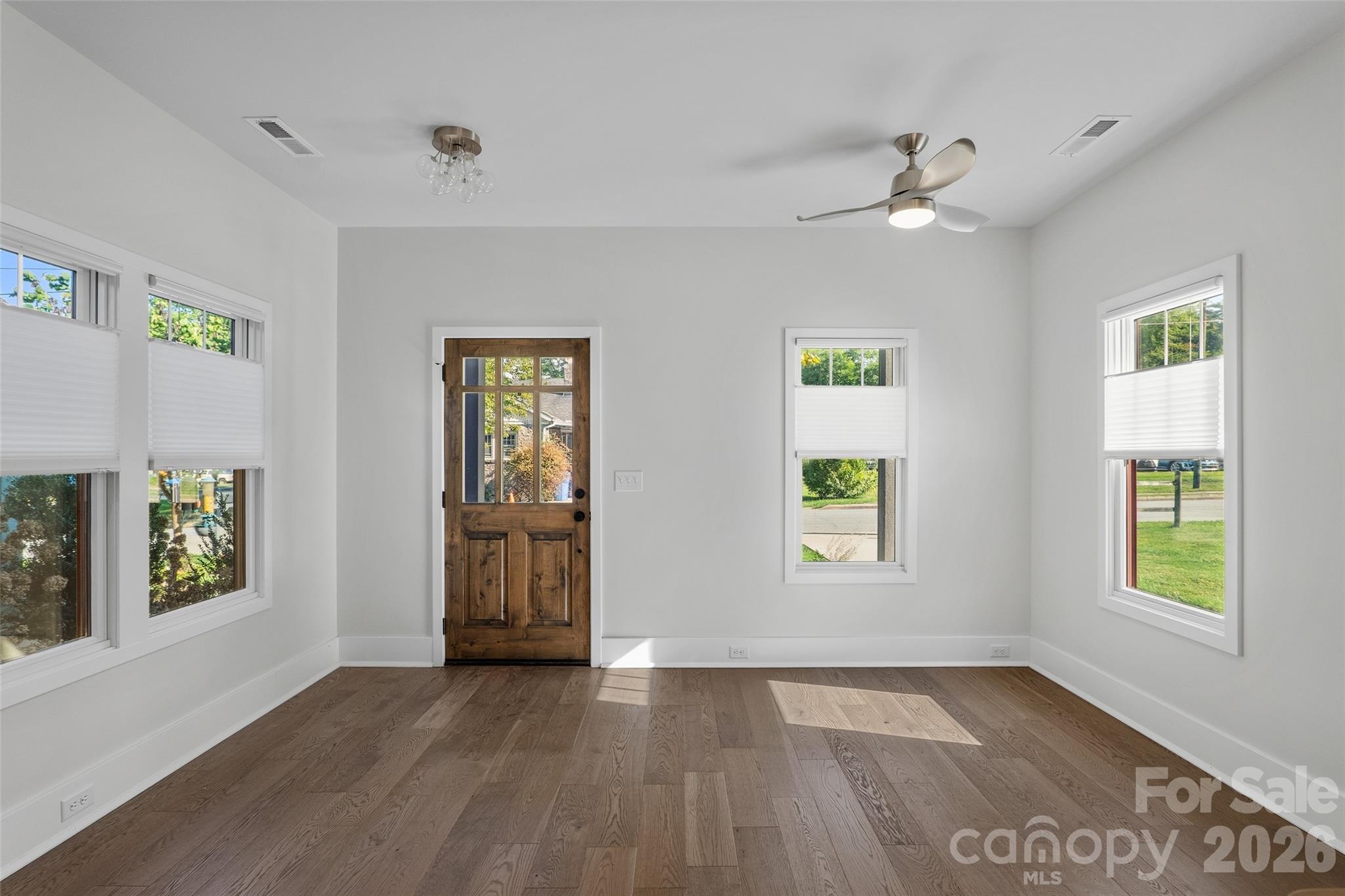 205 N Johnson Street Property Photo 6
