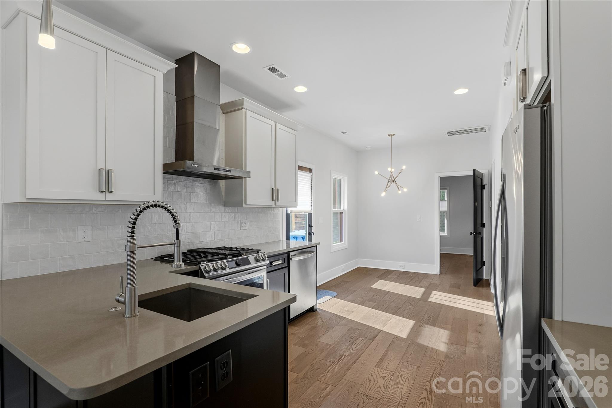 205 N Johnson Street Property Photo 9