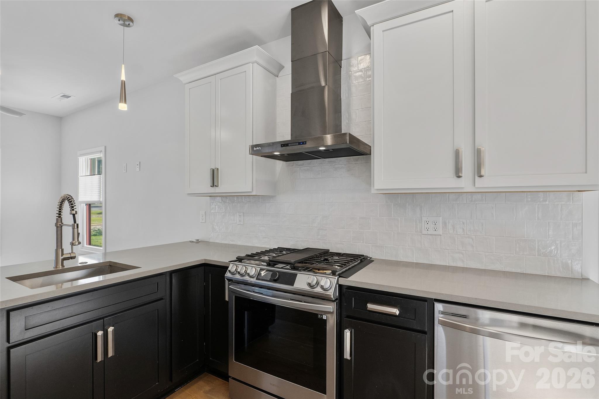 205 N Johnson Street Property Photo 11