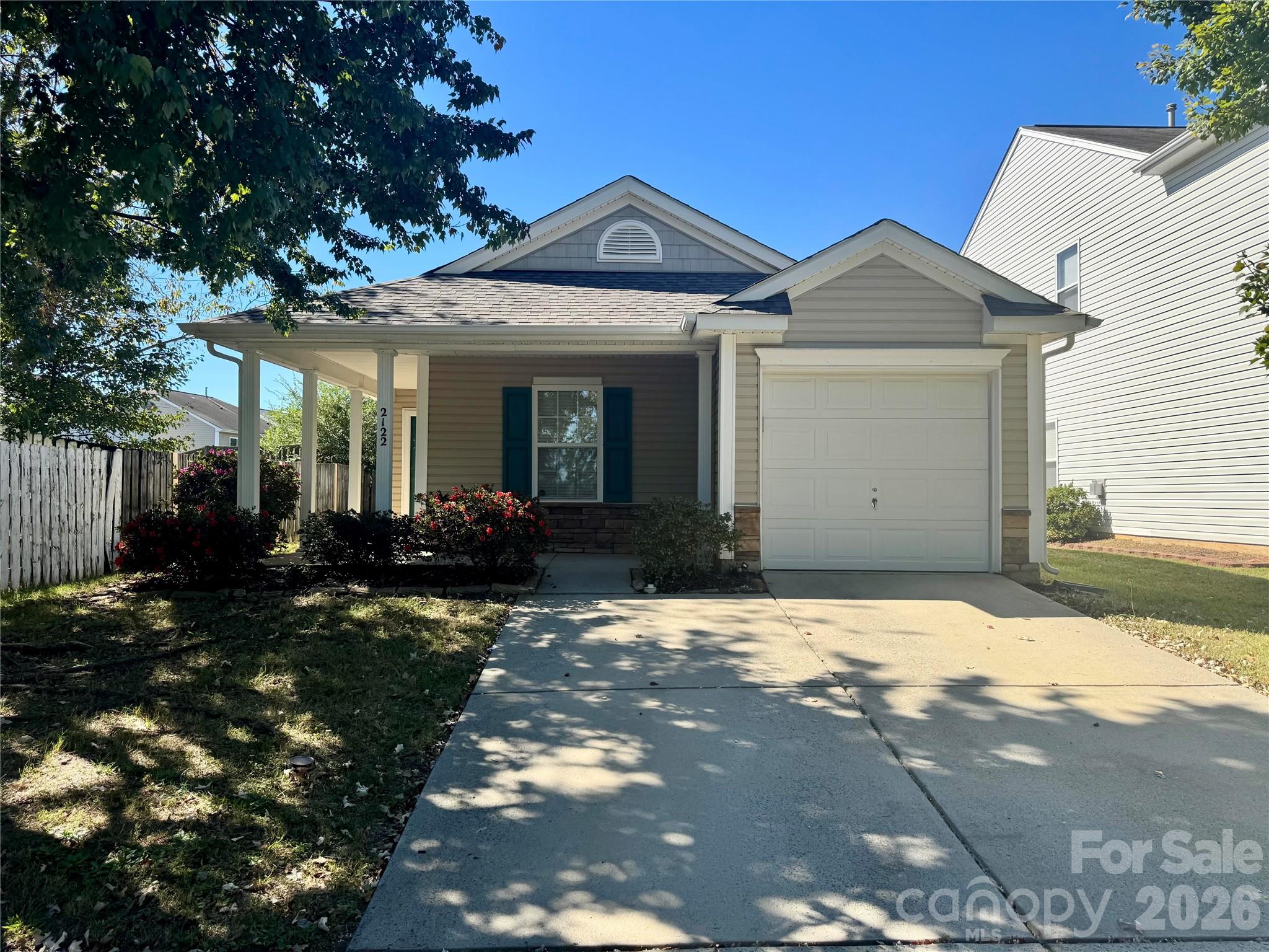 2122 Buckleigh Drive Property Photo 1