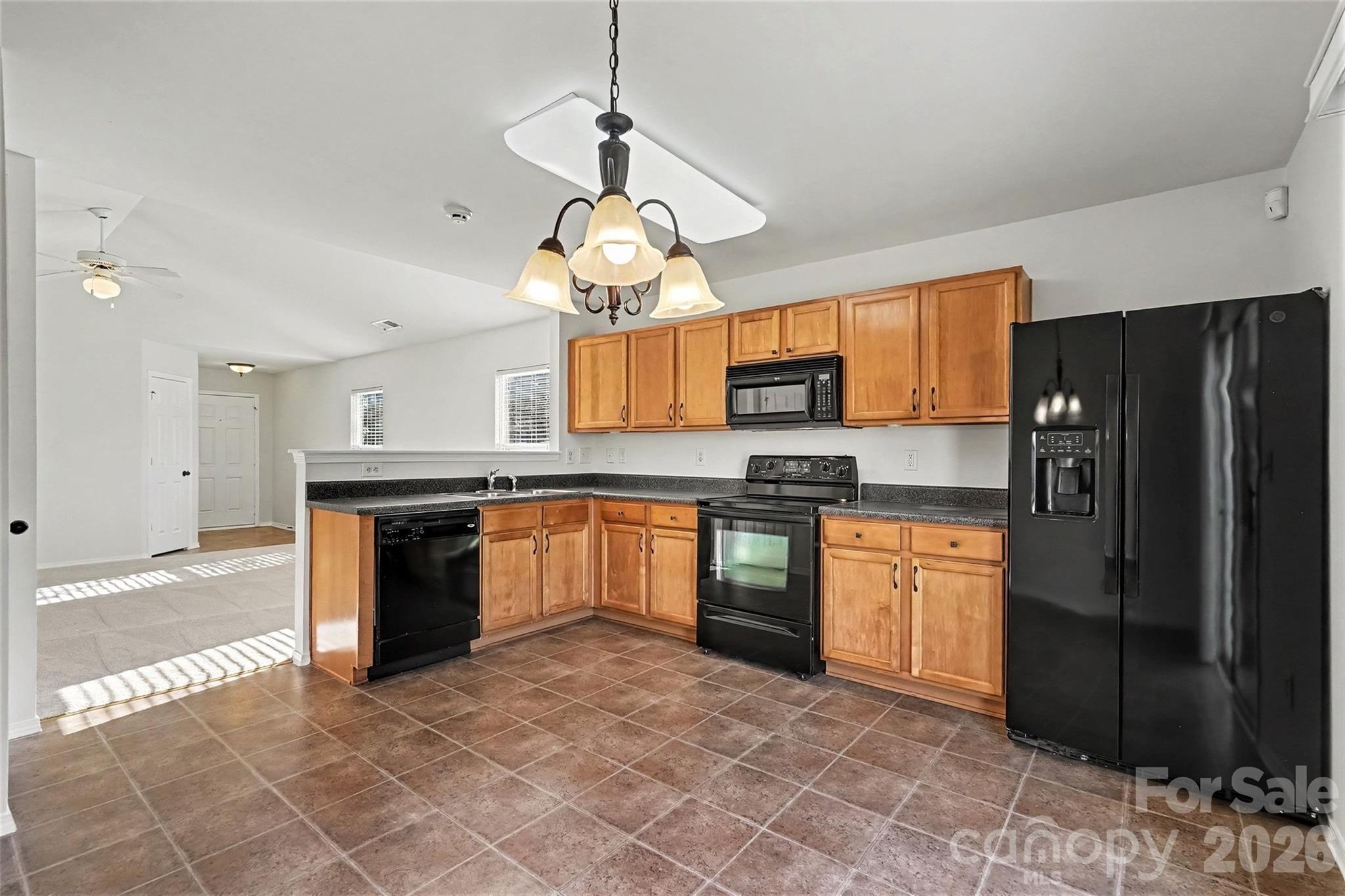 2122 Buckleigh Drive Property Photo 8
