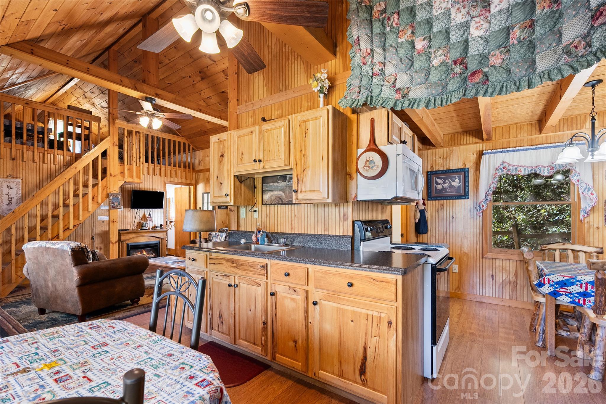 159 Son Country Lane Property Photo 13