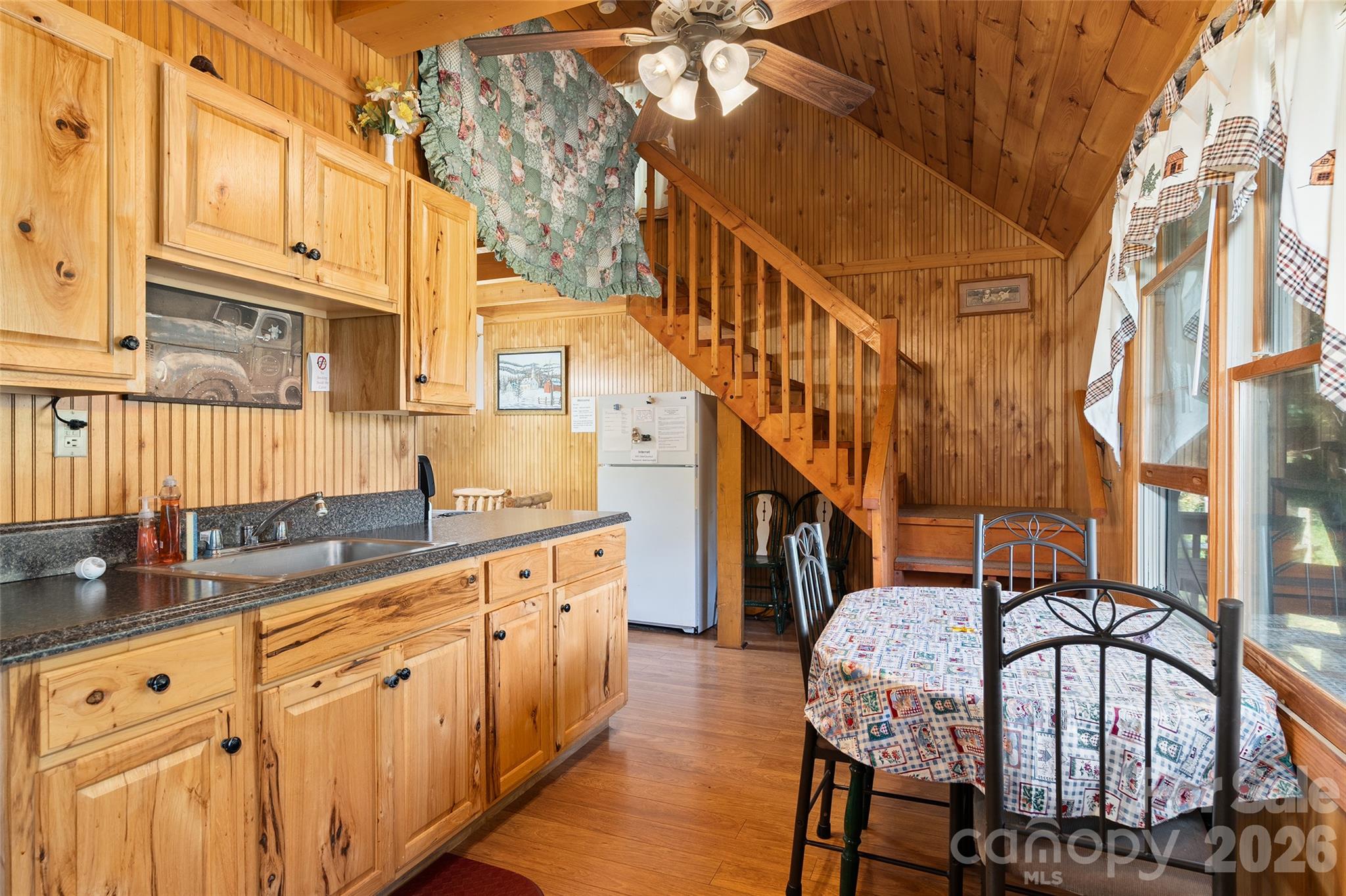159 Son Country Lane Property Photo 36