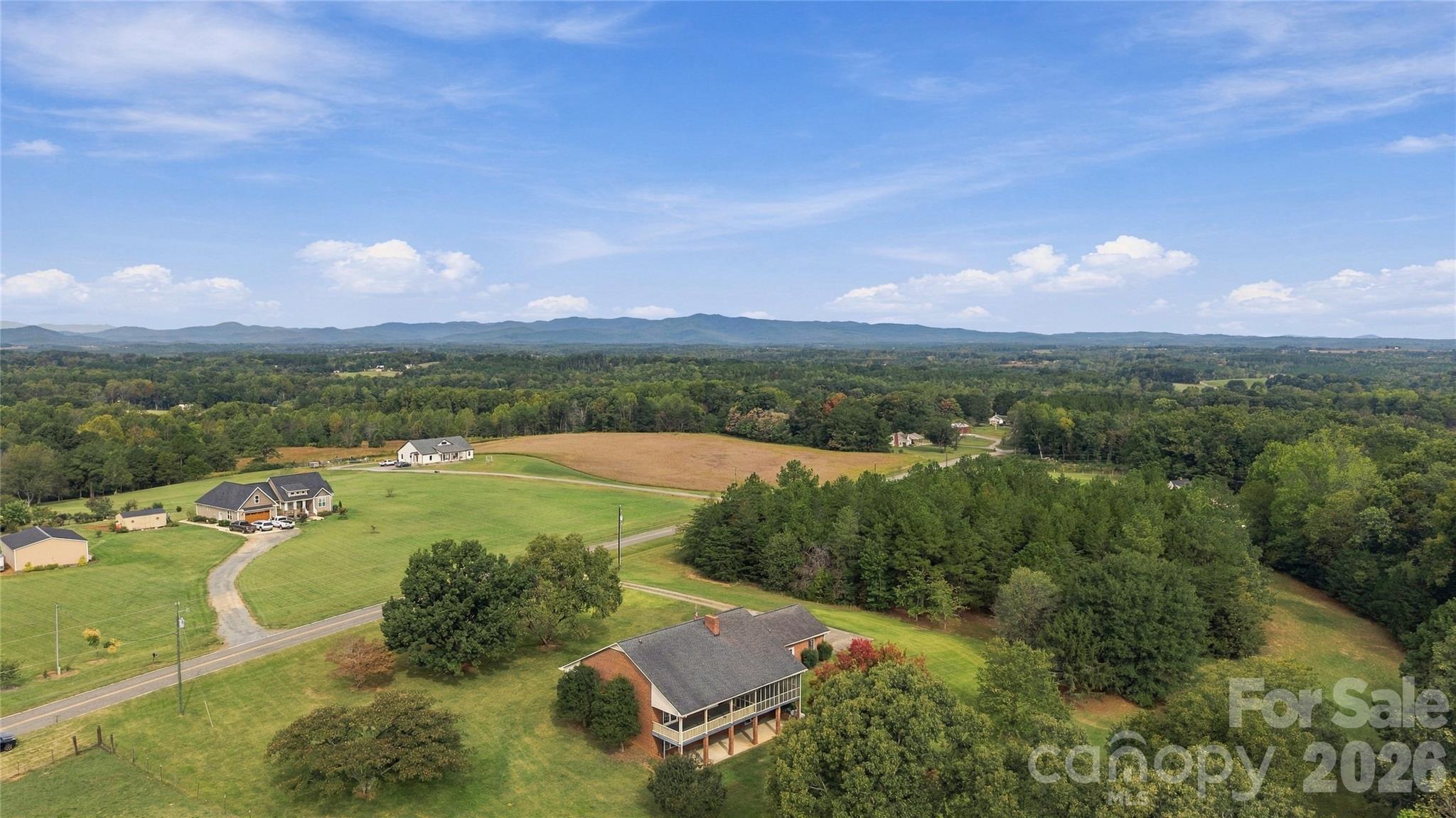 4020 Harris Creek Road Property Photo 4