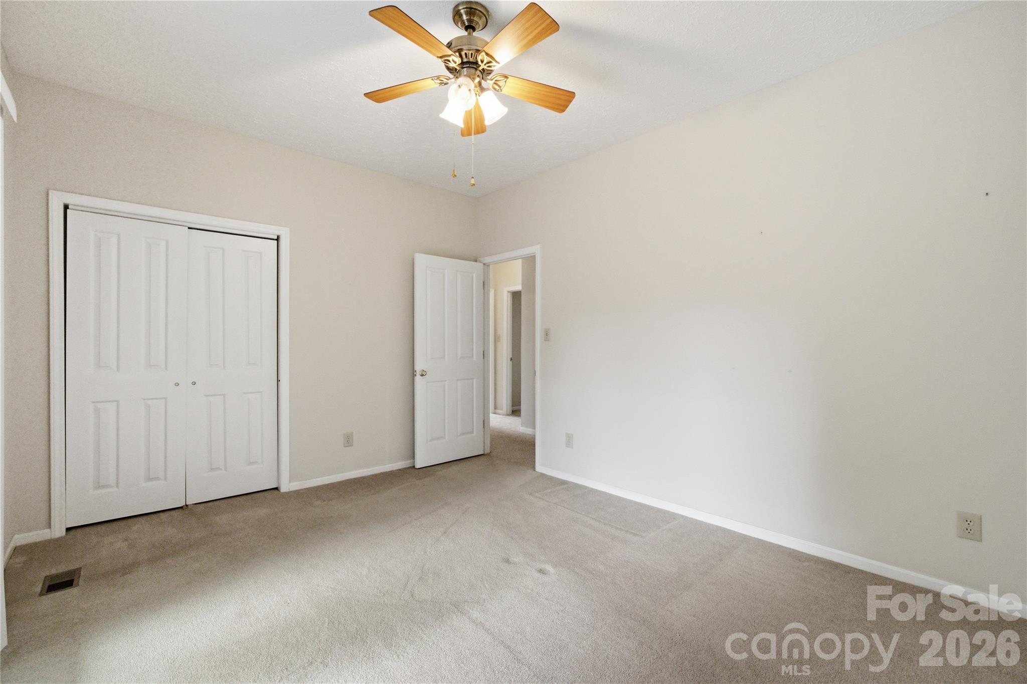 4020 Harris Creek Road Property Photo 22