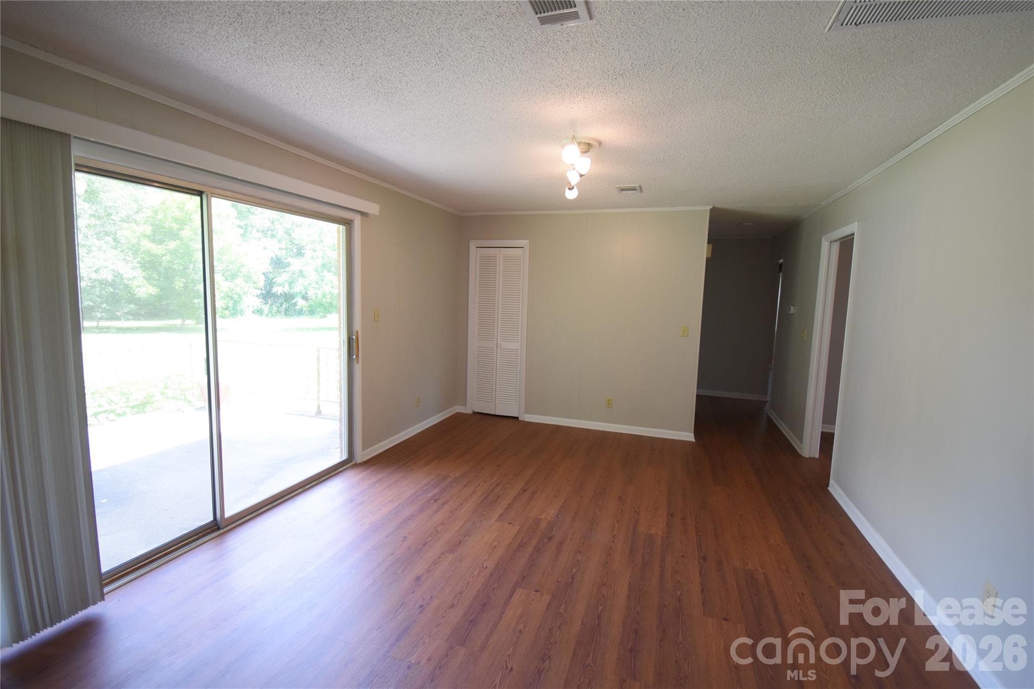 4099 Shenandoah Drive Property Photo 6