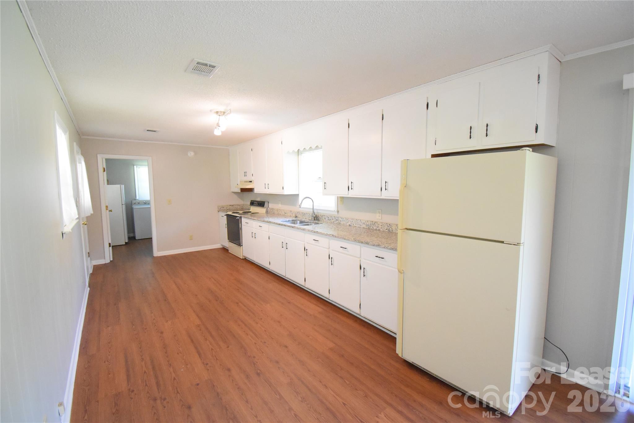4099 Shenandoah Drive Property Photo 8