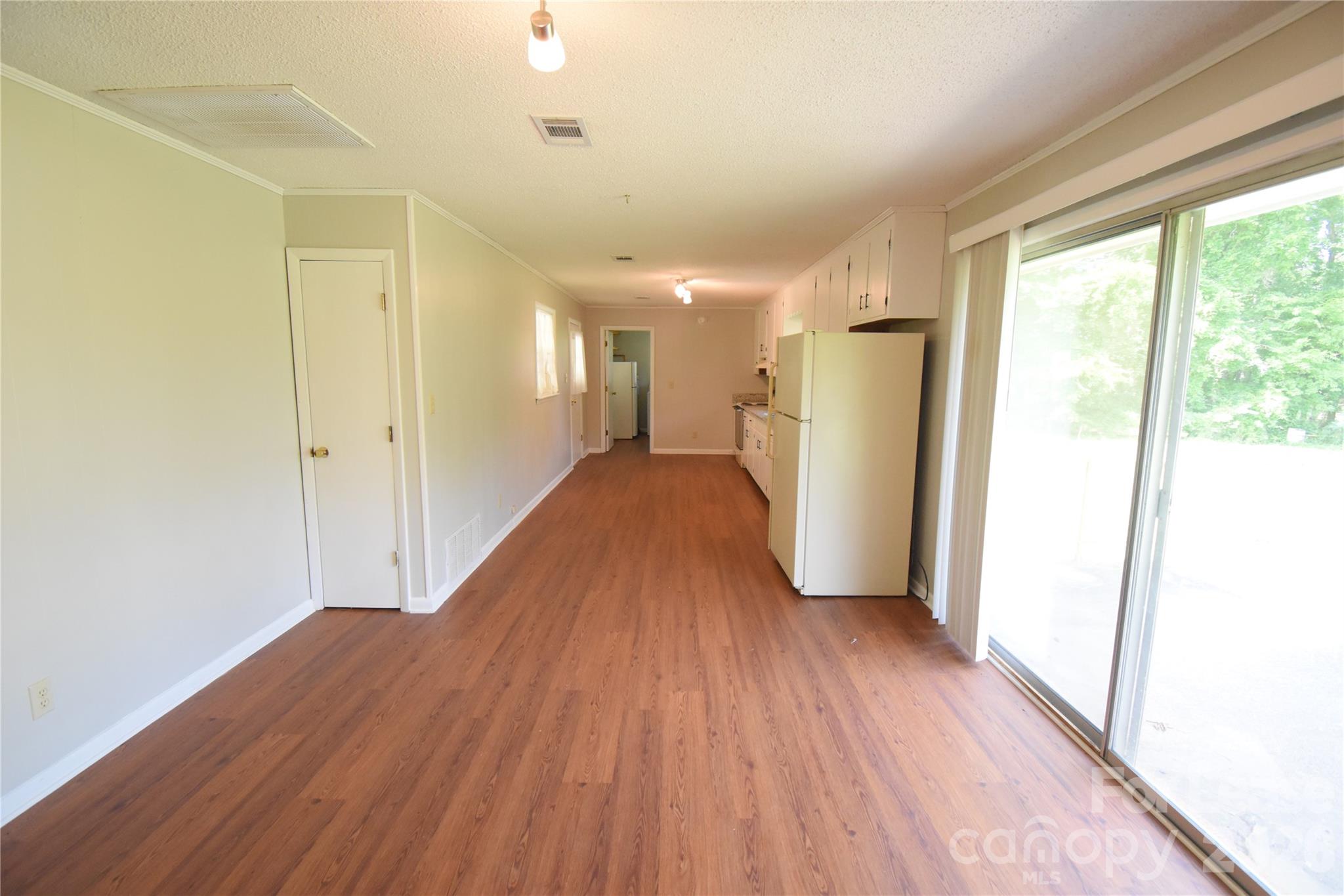 4099 Shenandoah Drive Property Photo 9