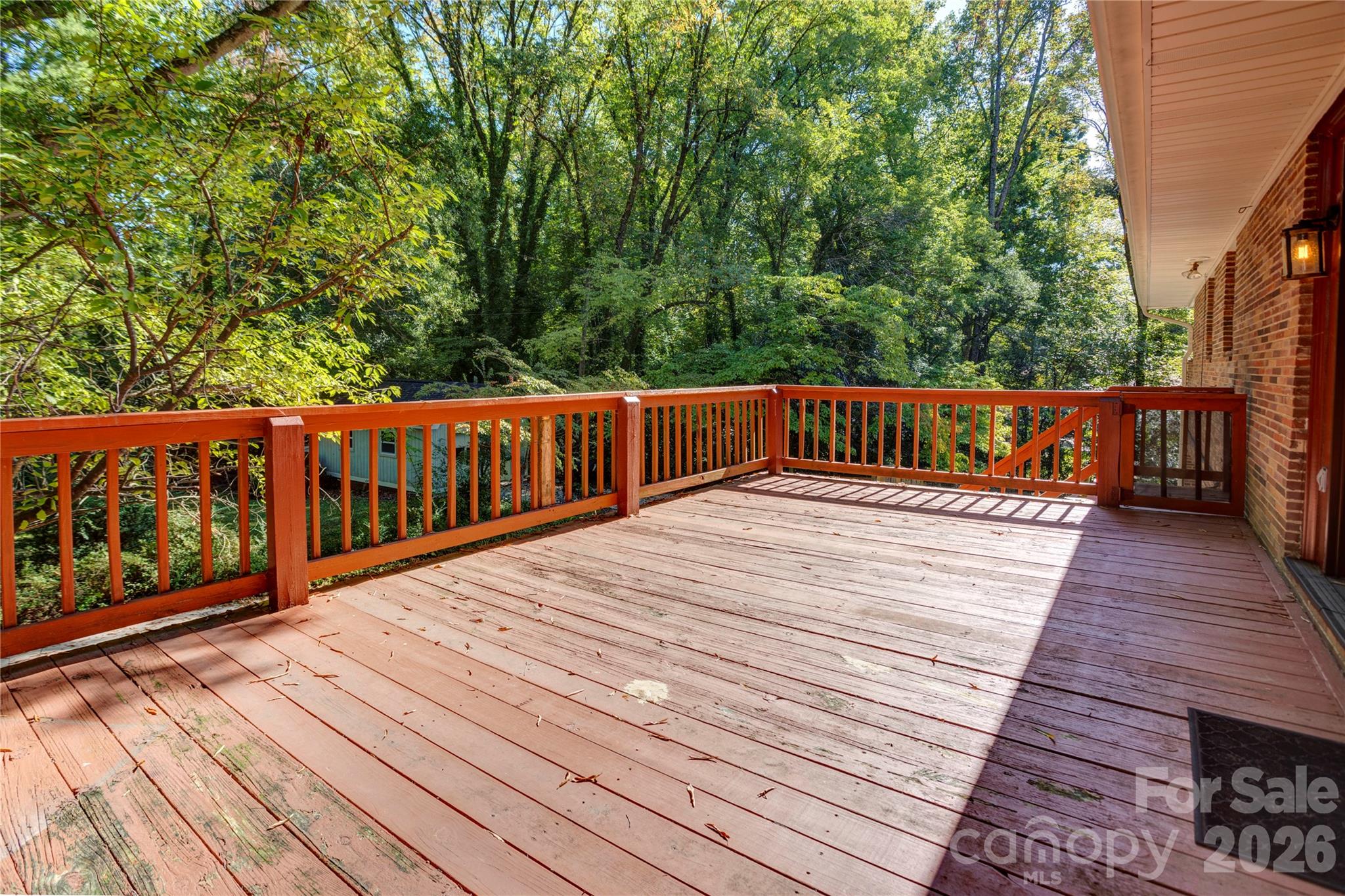 688 Grandview Drive Property Photo 29