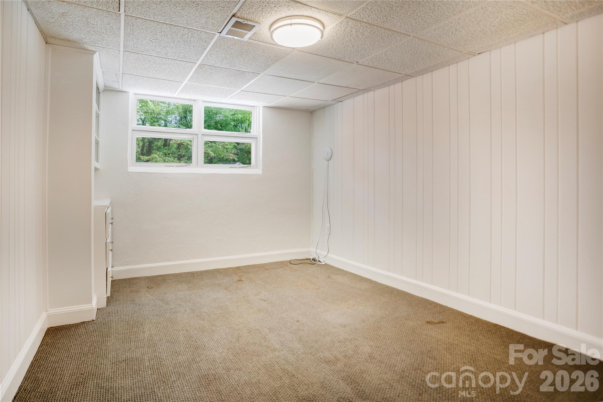 688 Grandview Drive Property Photo 42
