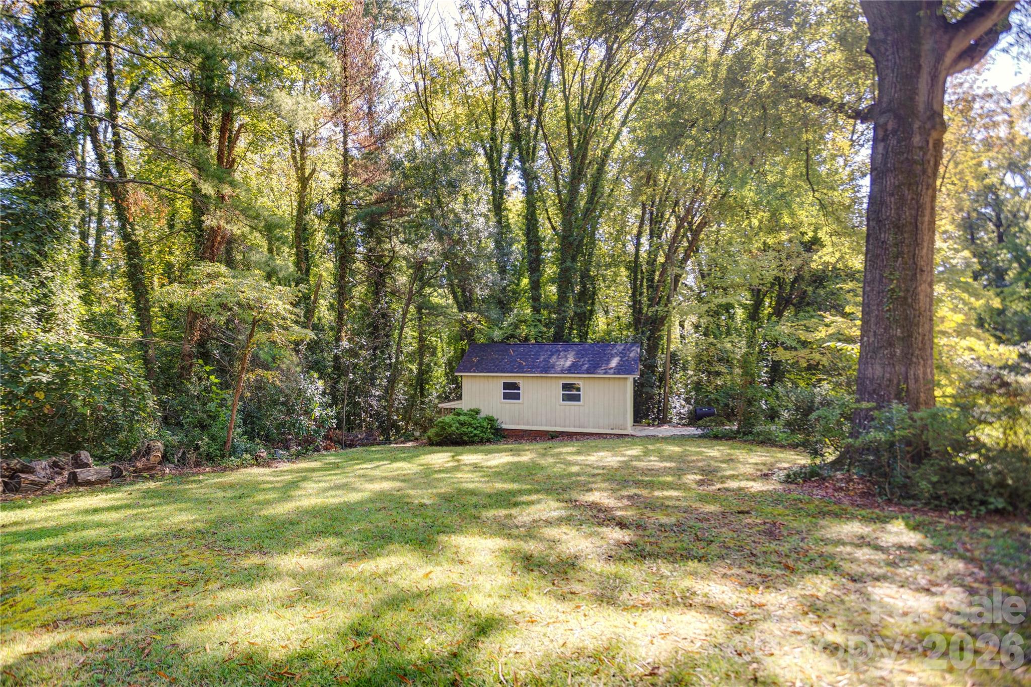 688 Grandview Drive Property Photo 43