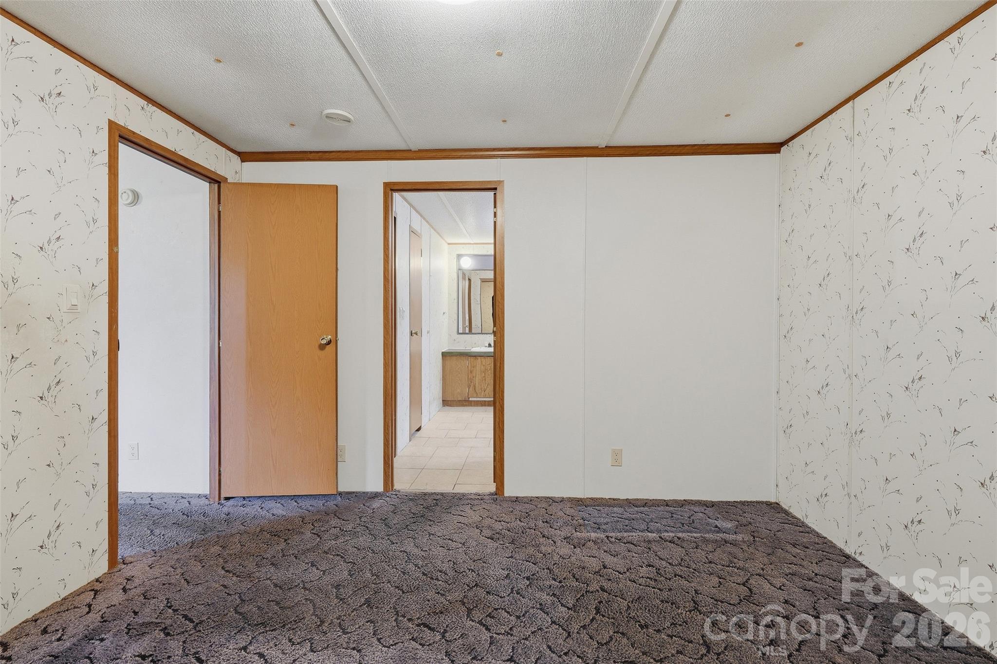 425 E Lackey Farm Road Property Photo 15