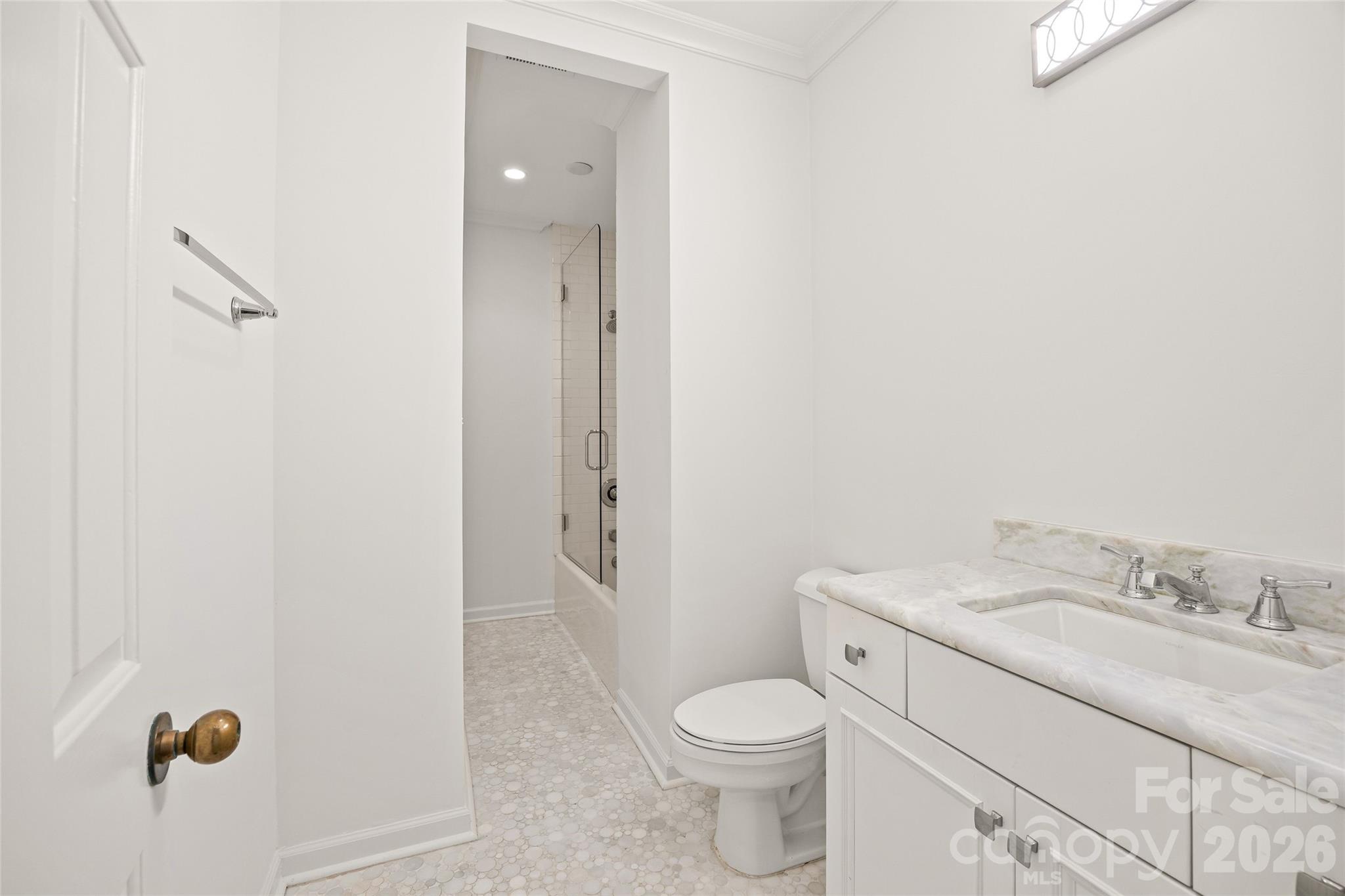 922 Cherokee Road Property Photo 17