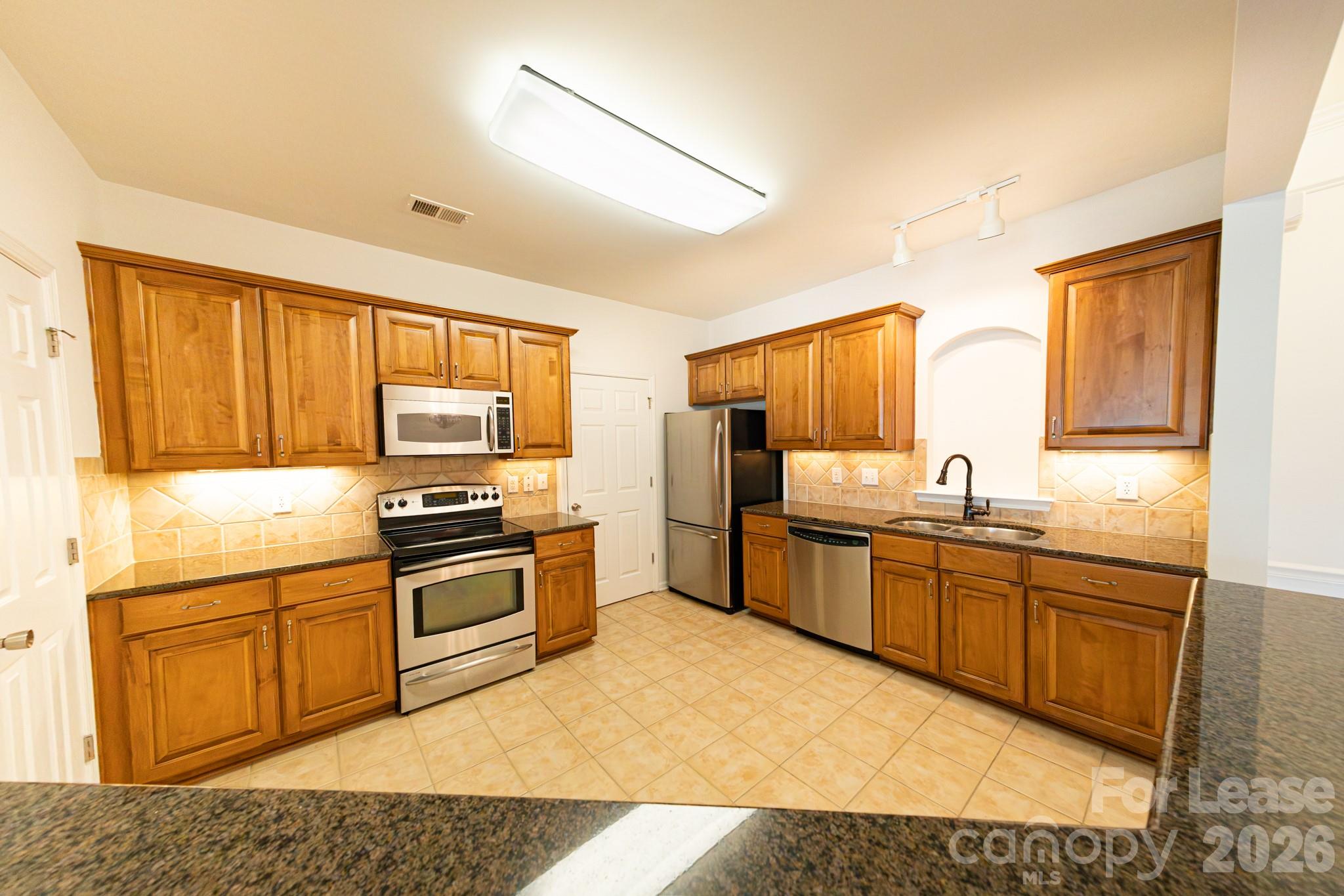 14833 Santa Lucia Drive Property Photo 8