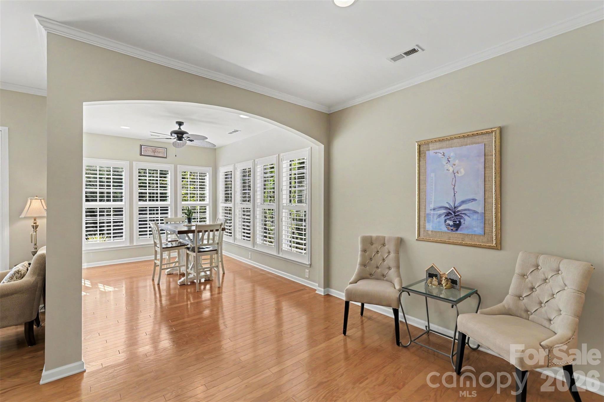 8077 Crater Lake Drive Property Photo 11