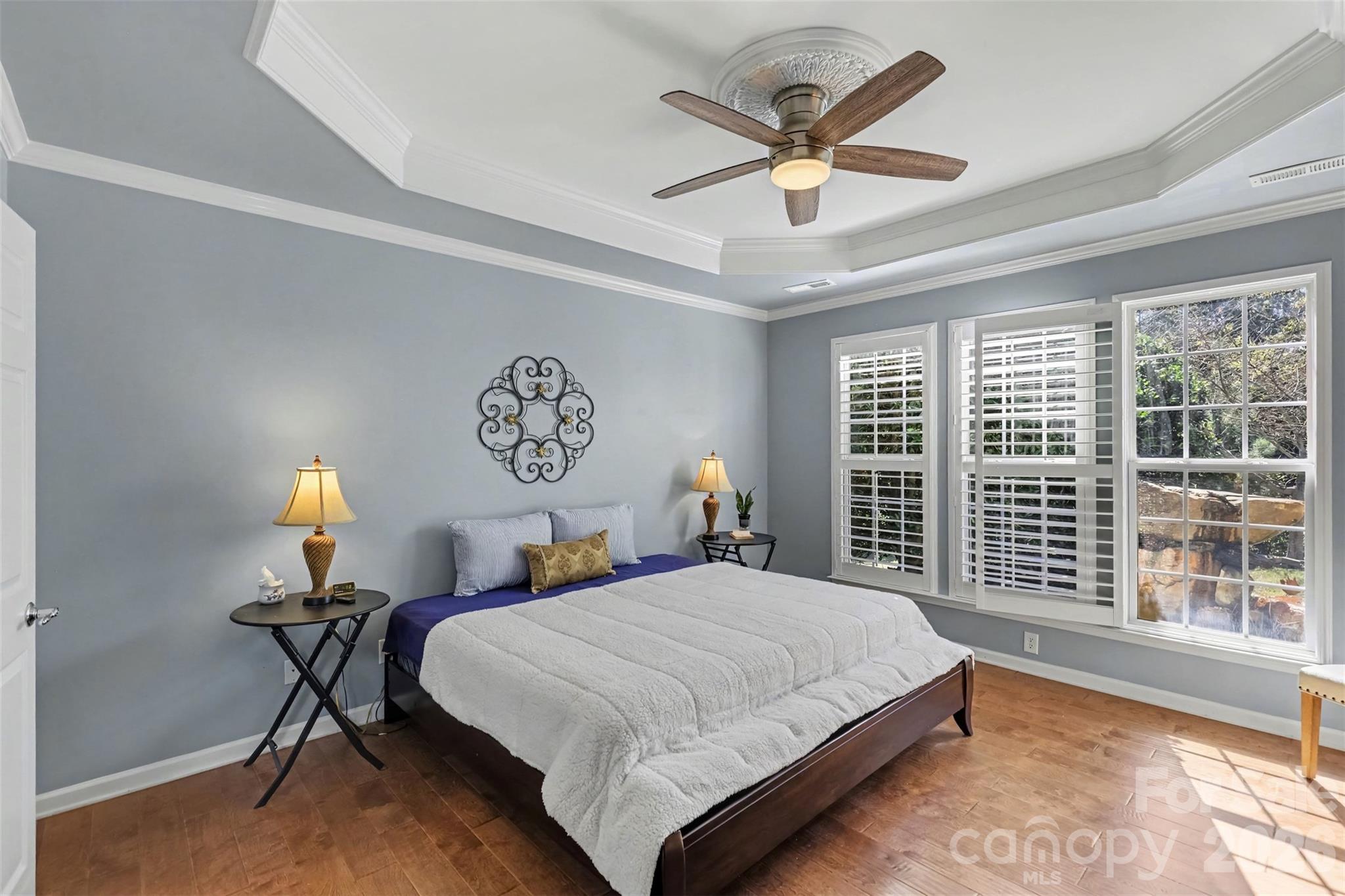 8077 Crater Lake Drive Property Photo 13