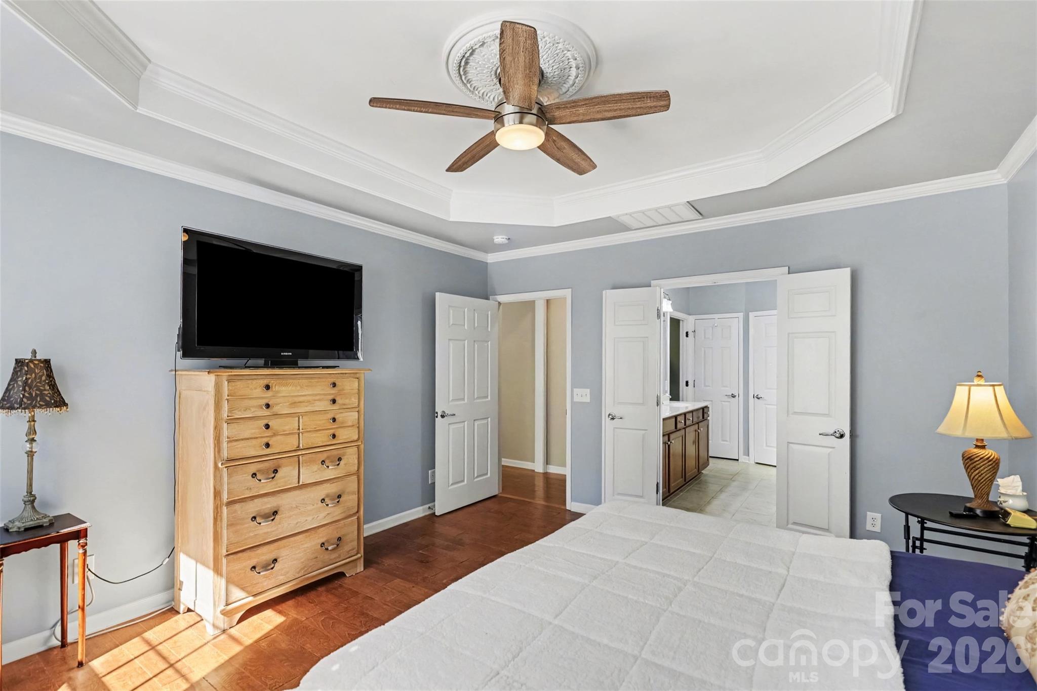 8077 Crater Lake Drive Property Photo 17