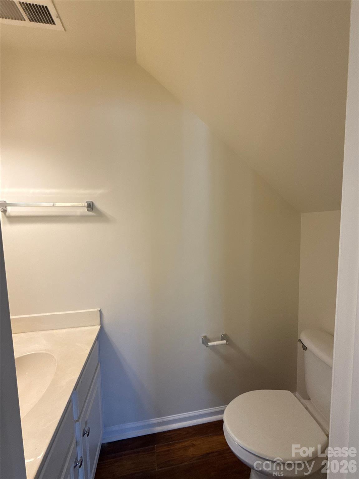9102 Redmond Trace Road Property Photo 8