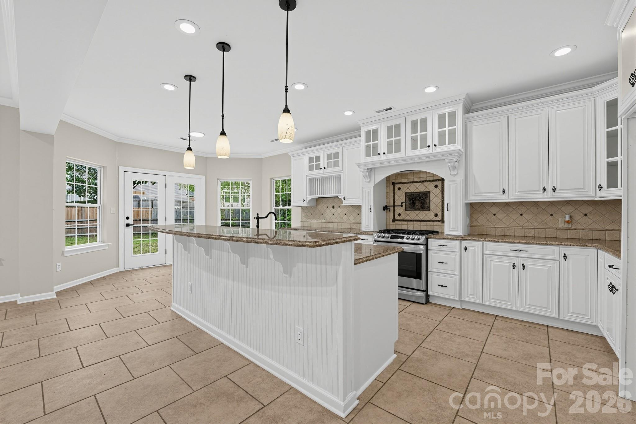 15127 Kellington Court Property Photo 14