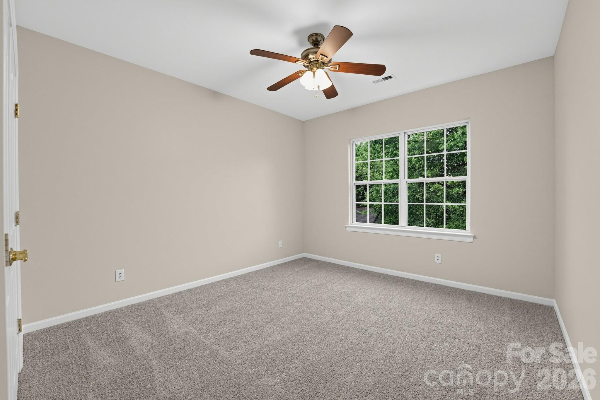 15127 Kellington Court Property Photo 20