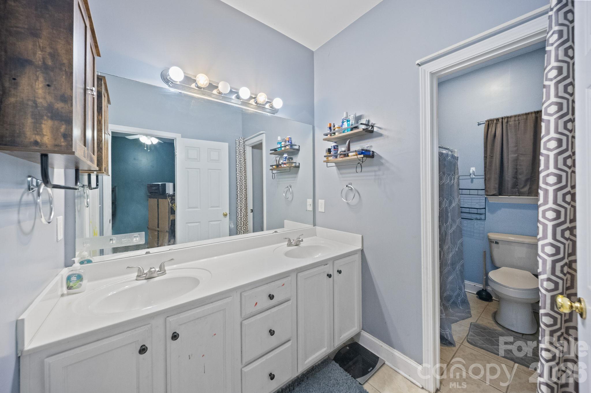 511 S Zion Street Property Photo 11