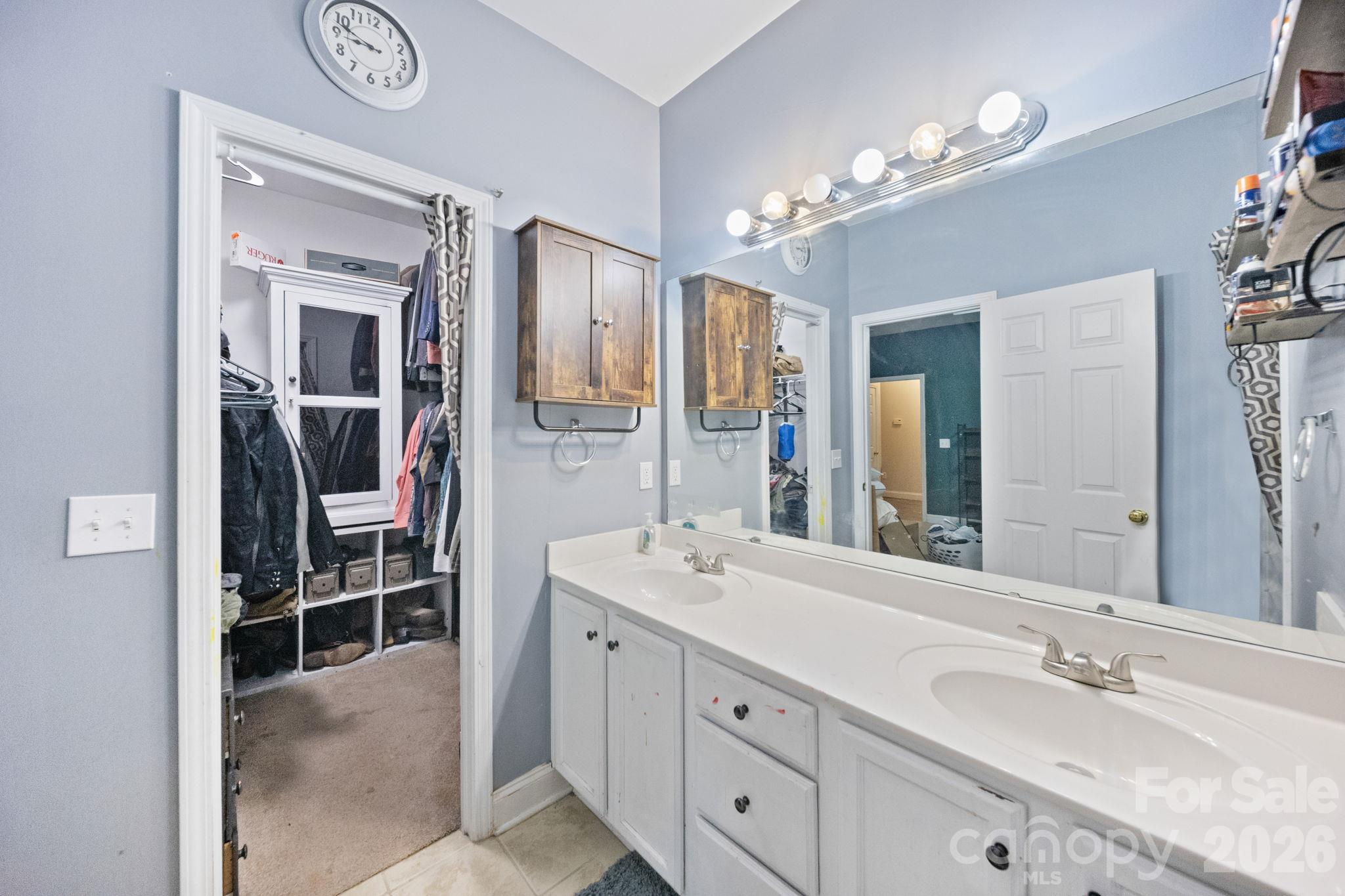 511 S Zion Street Property Photo 12